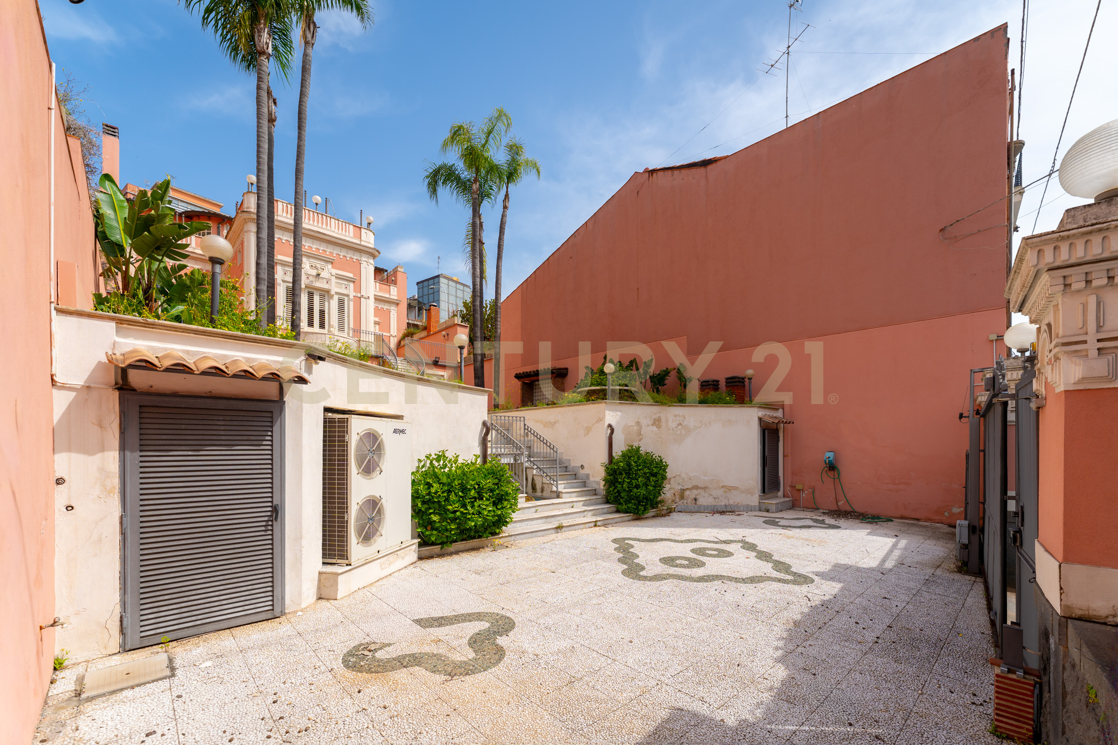 Villa con giardino in via ingegnere 130, Catania