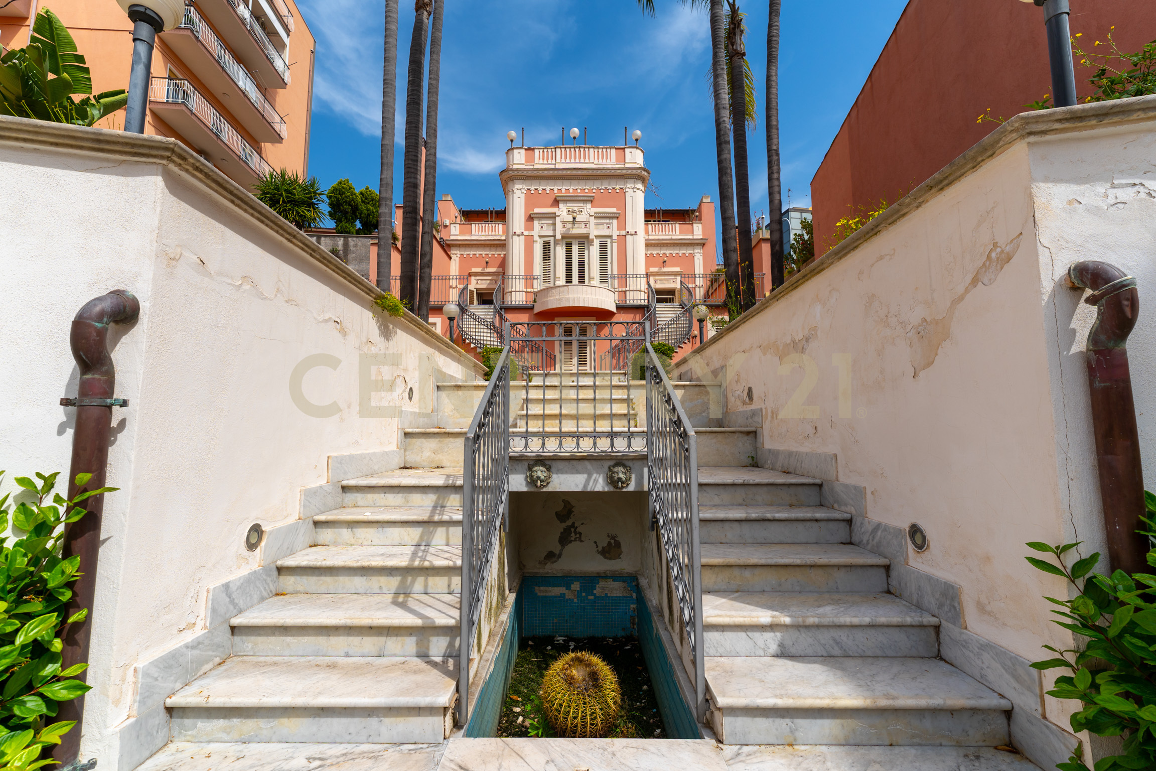 Villa con giardino in via ingegnere 130, Catania