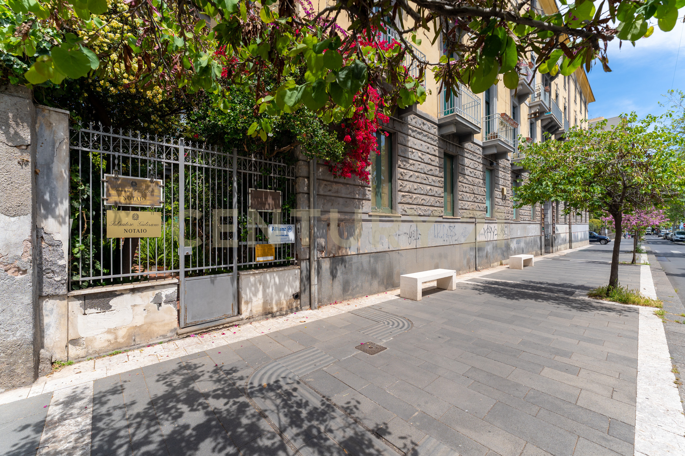 Quadrilocale con terrazzo in corso italia 205-207, Catania