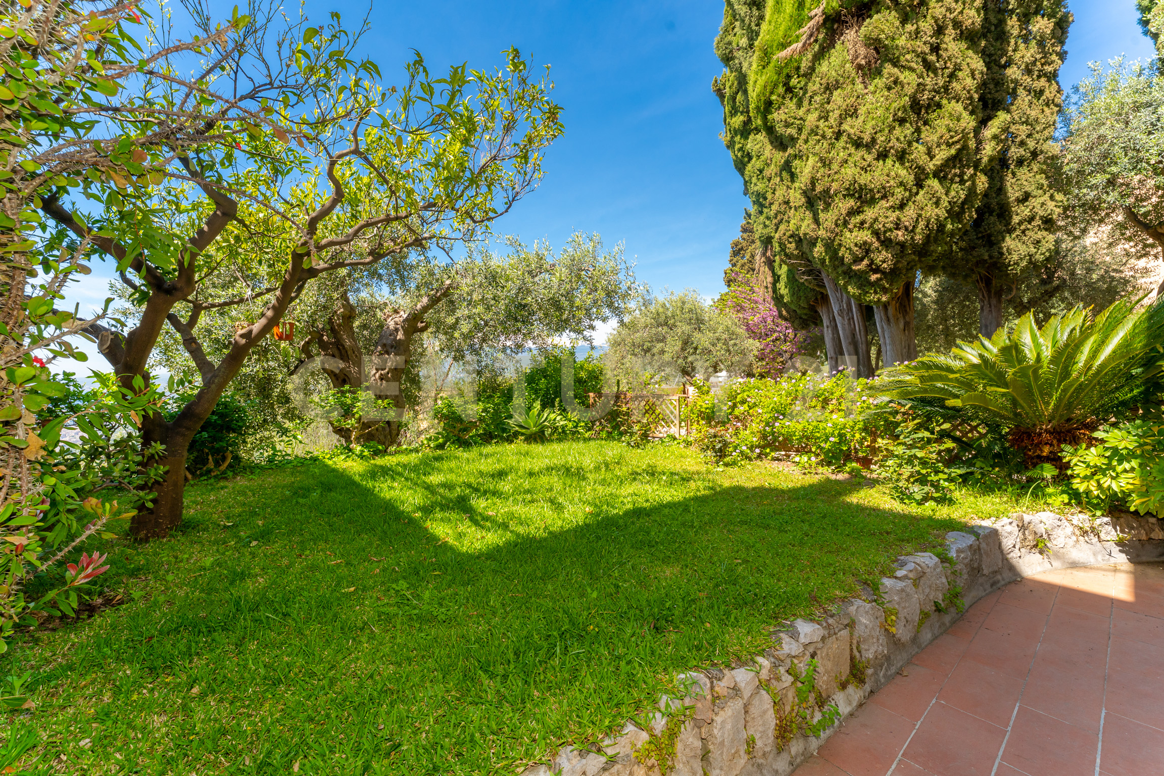 Villa con giardino in via leonardo da vinci 5, Taormina
