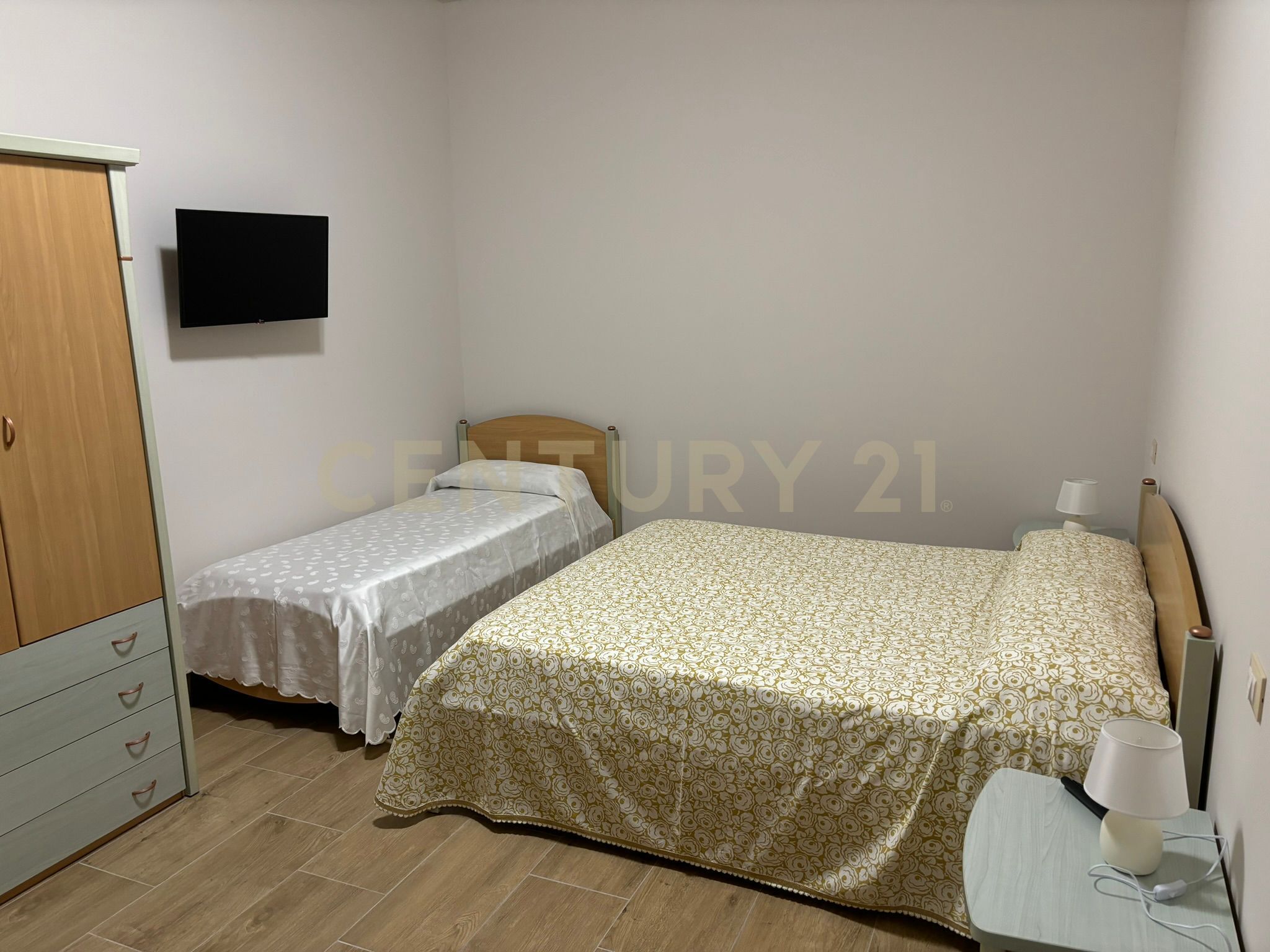 Casa indipendente con terrazzo in via l. bissolati, Pachino