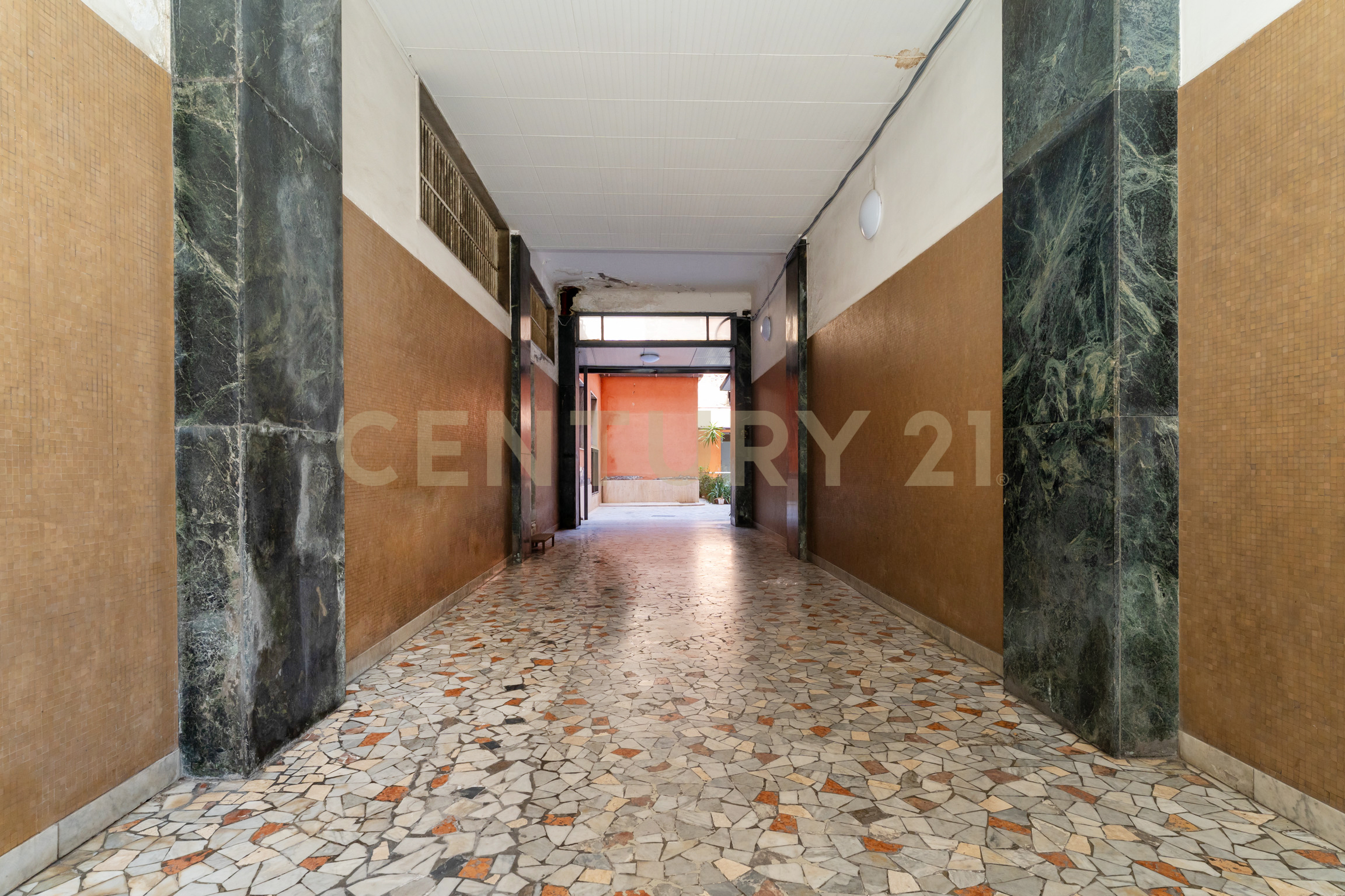 Appartamento in vendita in via antonino di sangiuliano 54, Catania
