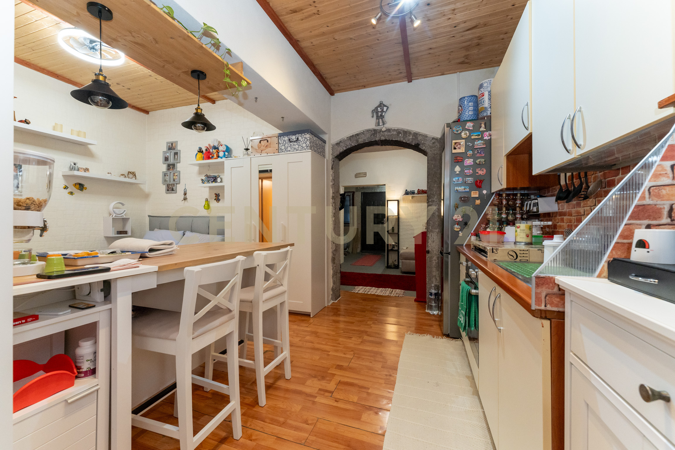 Casa indipendente con terrazzo in via nazionale, Acireale