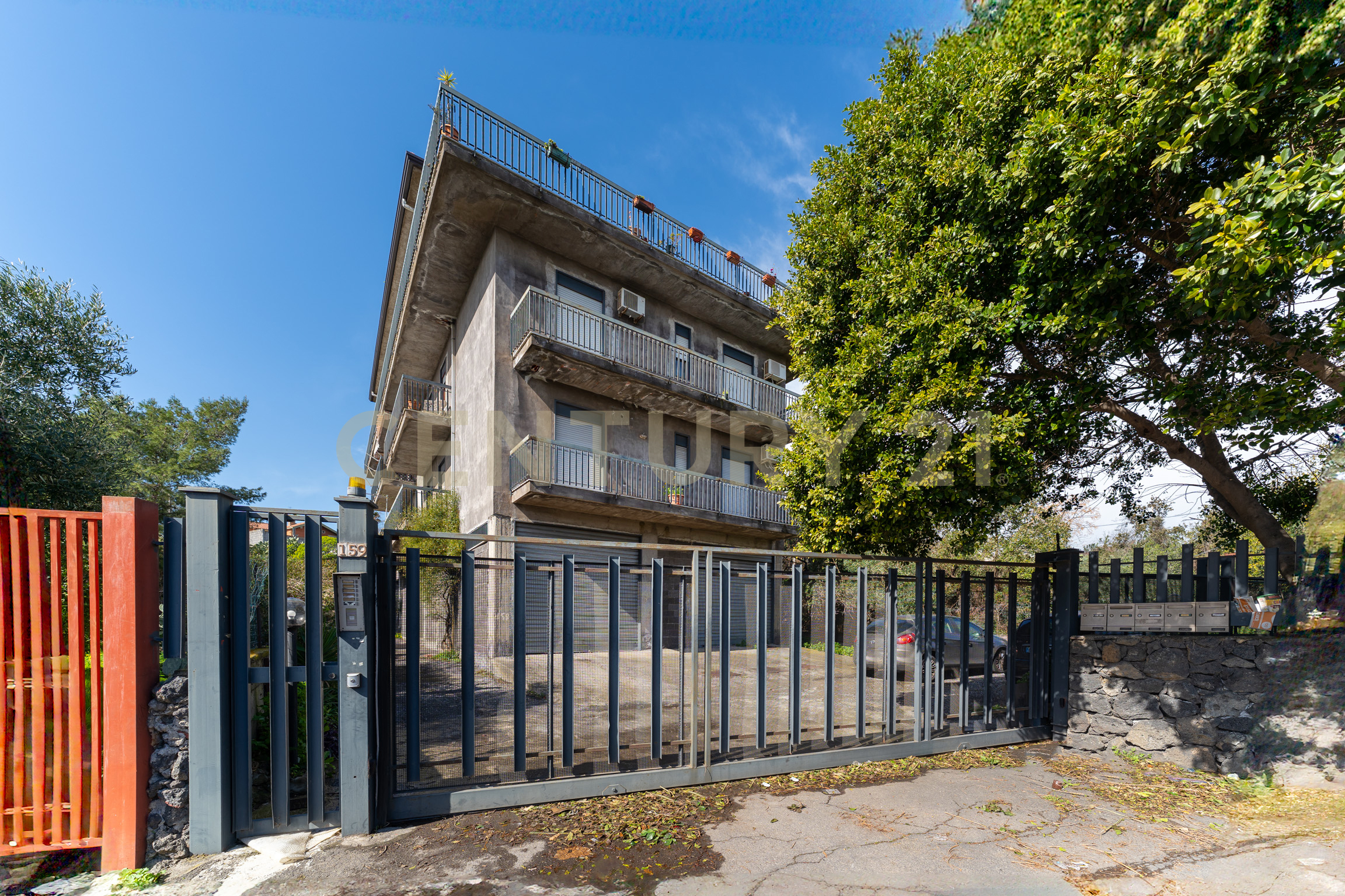 Quadrilocale in vendita in strada per san giovanni galermo 159, Catania
