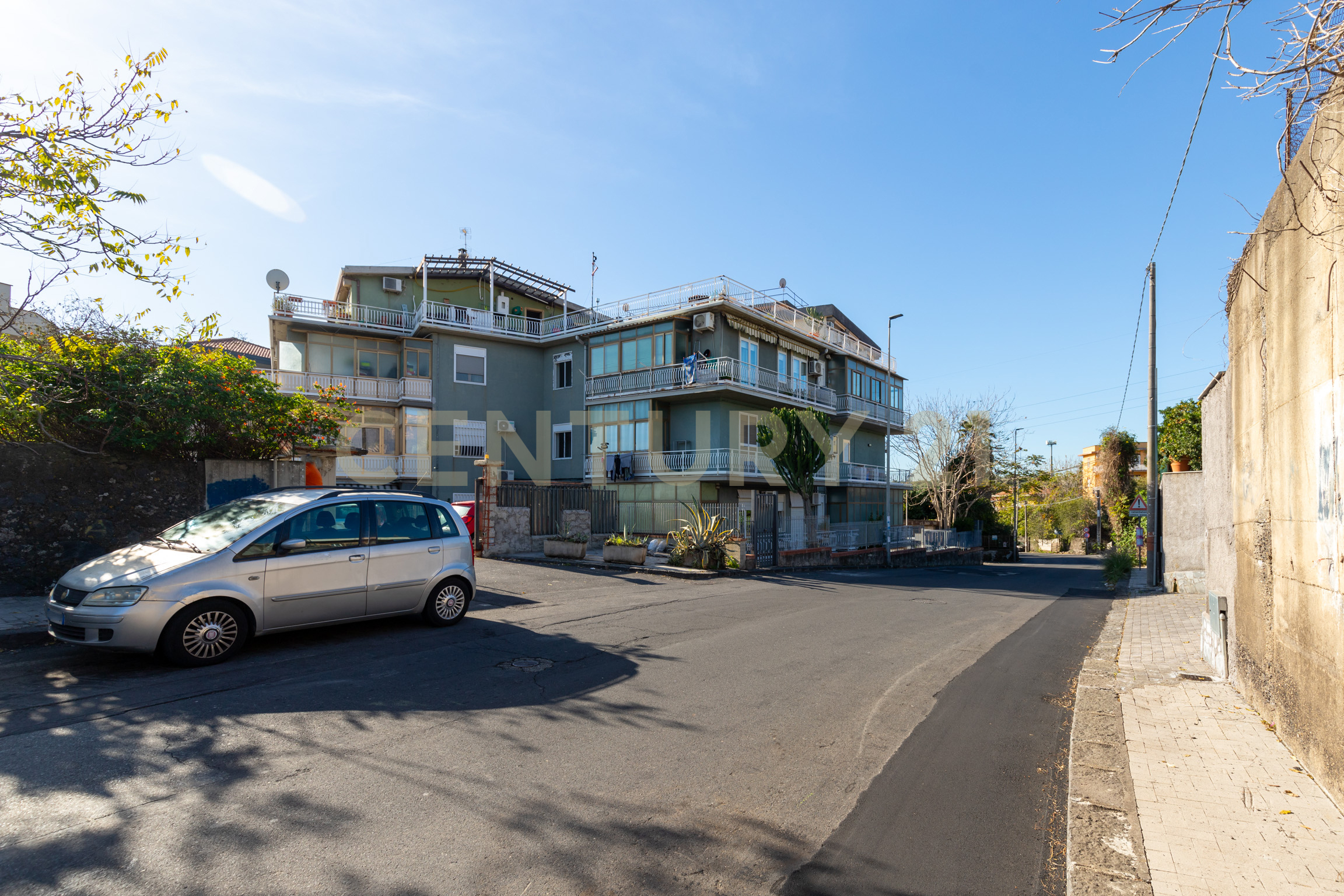 Appartamento con terrazzo in via pietra dell'ova 396, Tremestieri Etneo