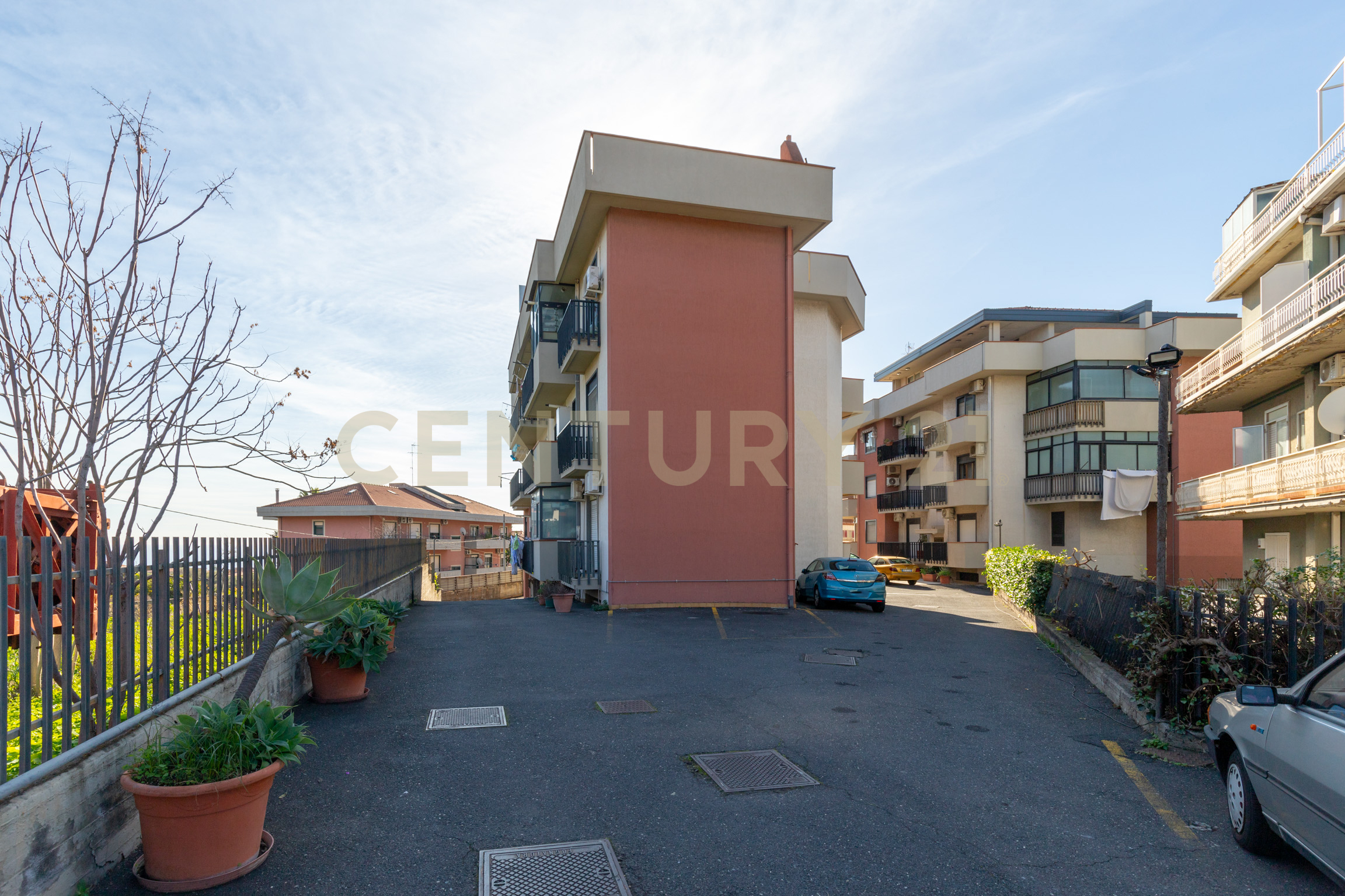 Appartamento con terrazzo in via pietra dell'ova 396, Tremestieri Etneo