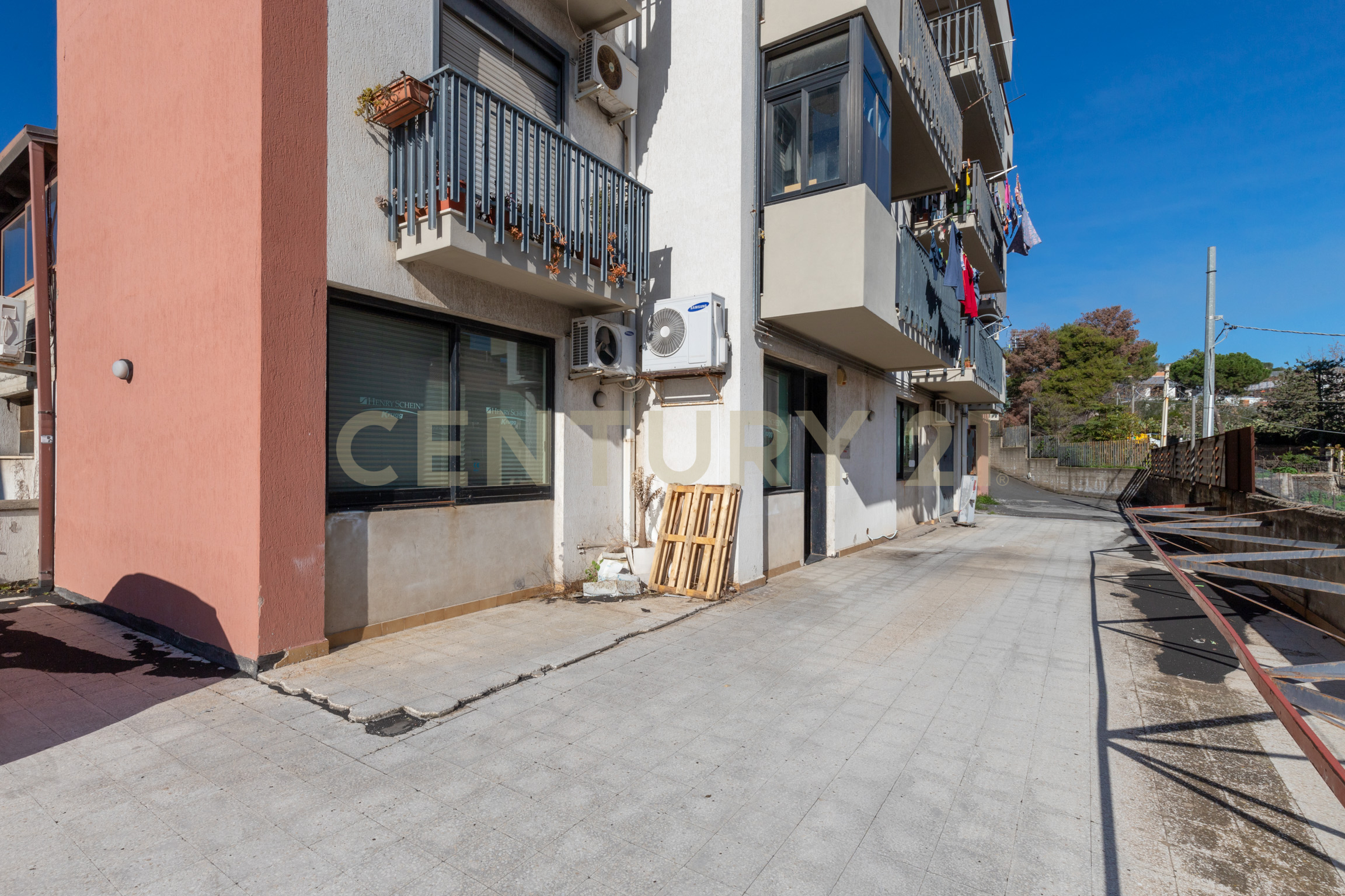 Appartamento con terrazzo in via pietra dell'ova 396, Tremestieri Etneo