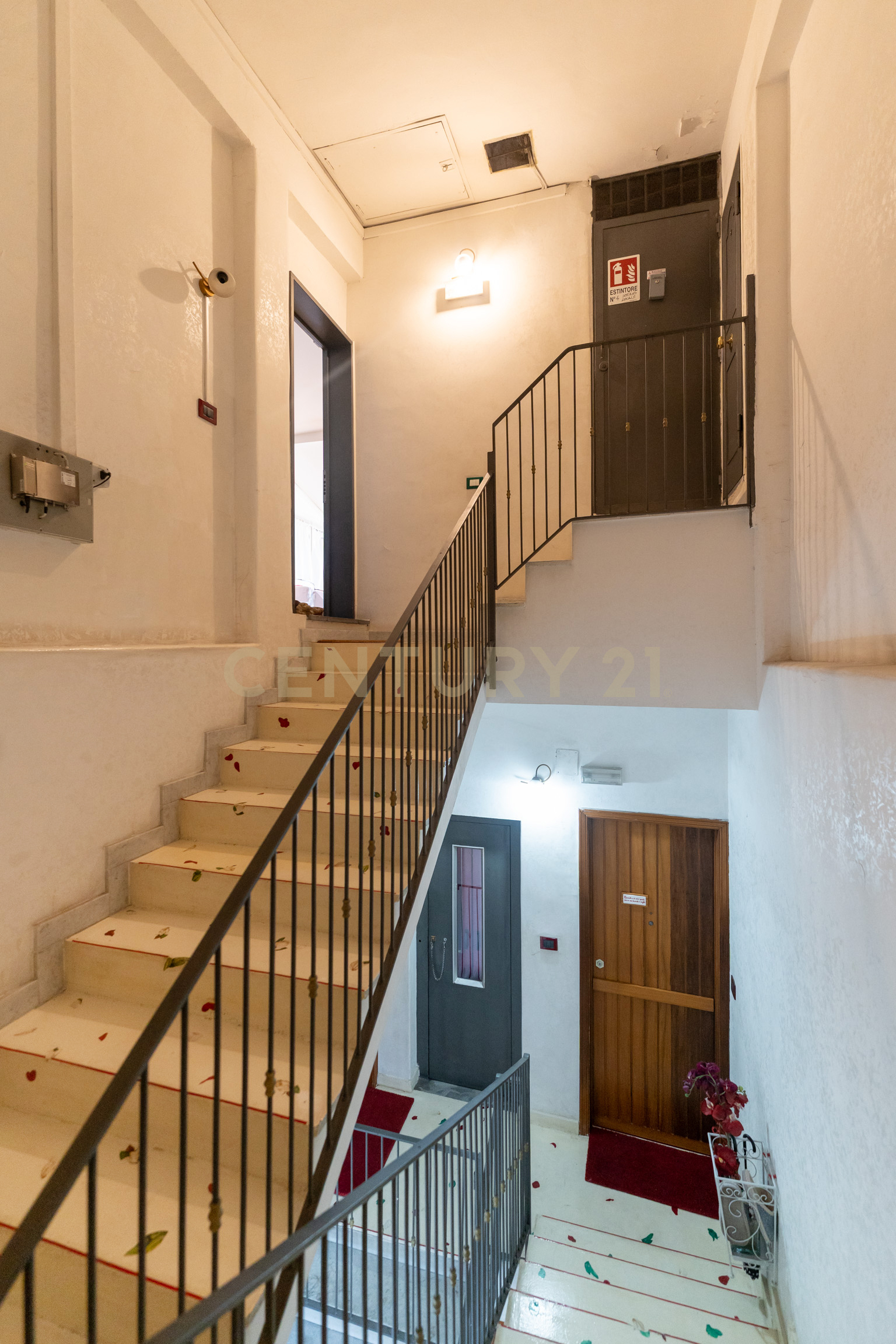 Attico con terrazzo in viale mario rapisardi 314, Catania