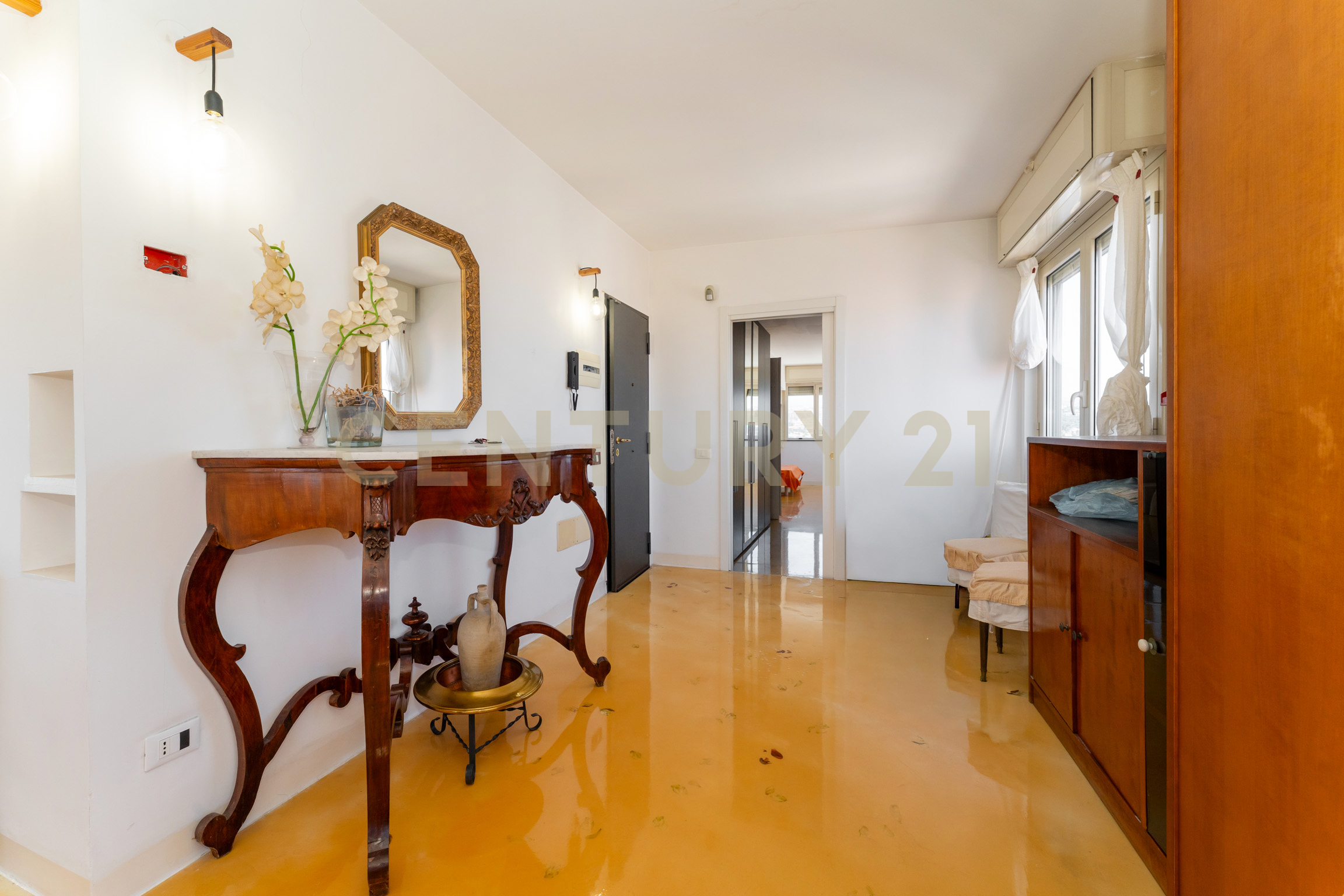 Attico con terrazzo in viale mario rapisardi 314, Catania