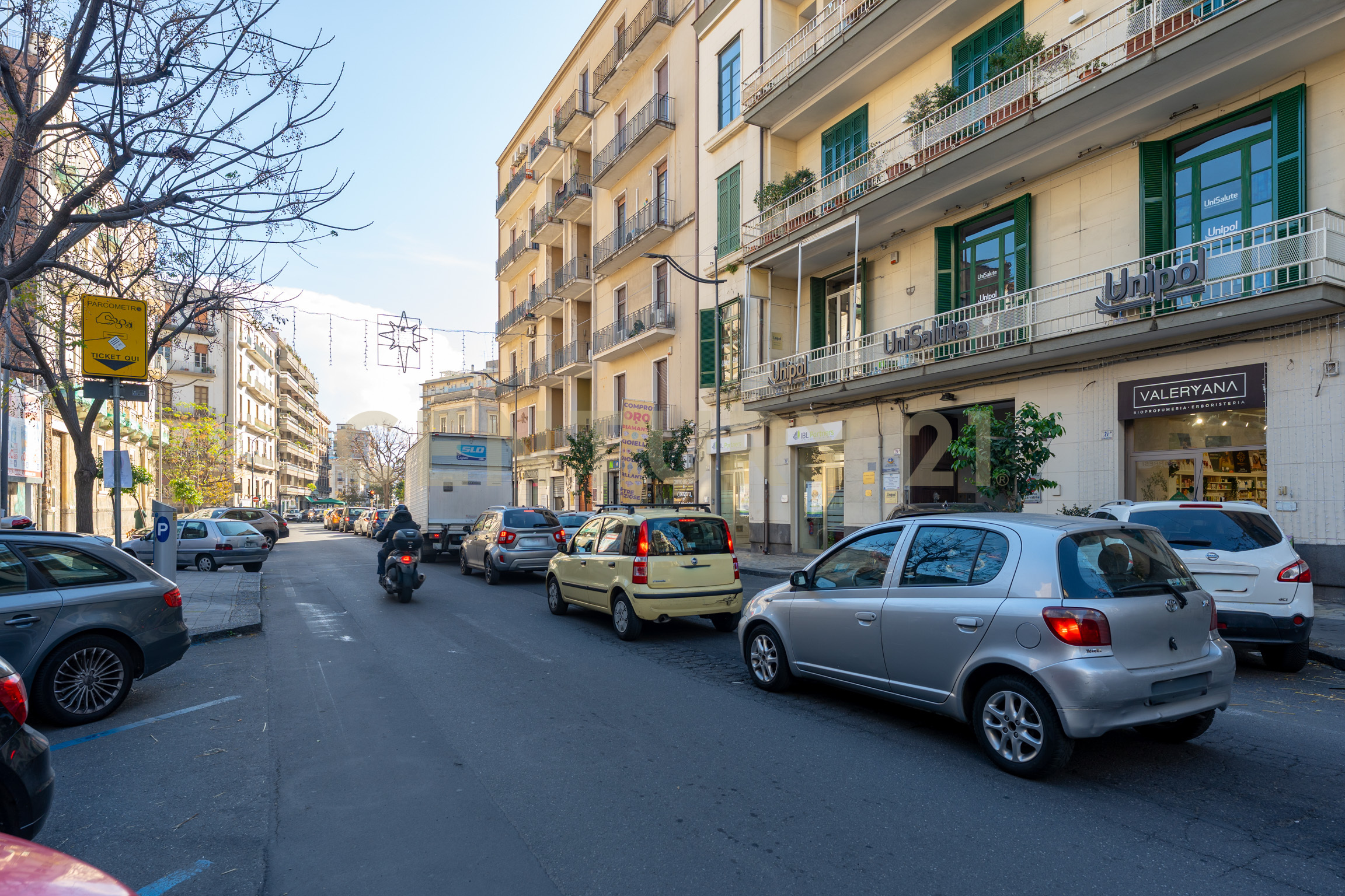 Locale commerciale ristrutturata in corso delle province 23, Catania