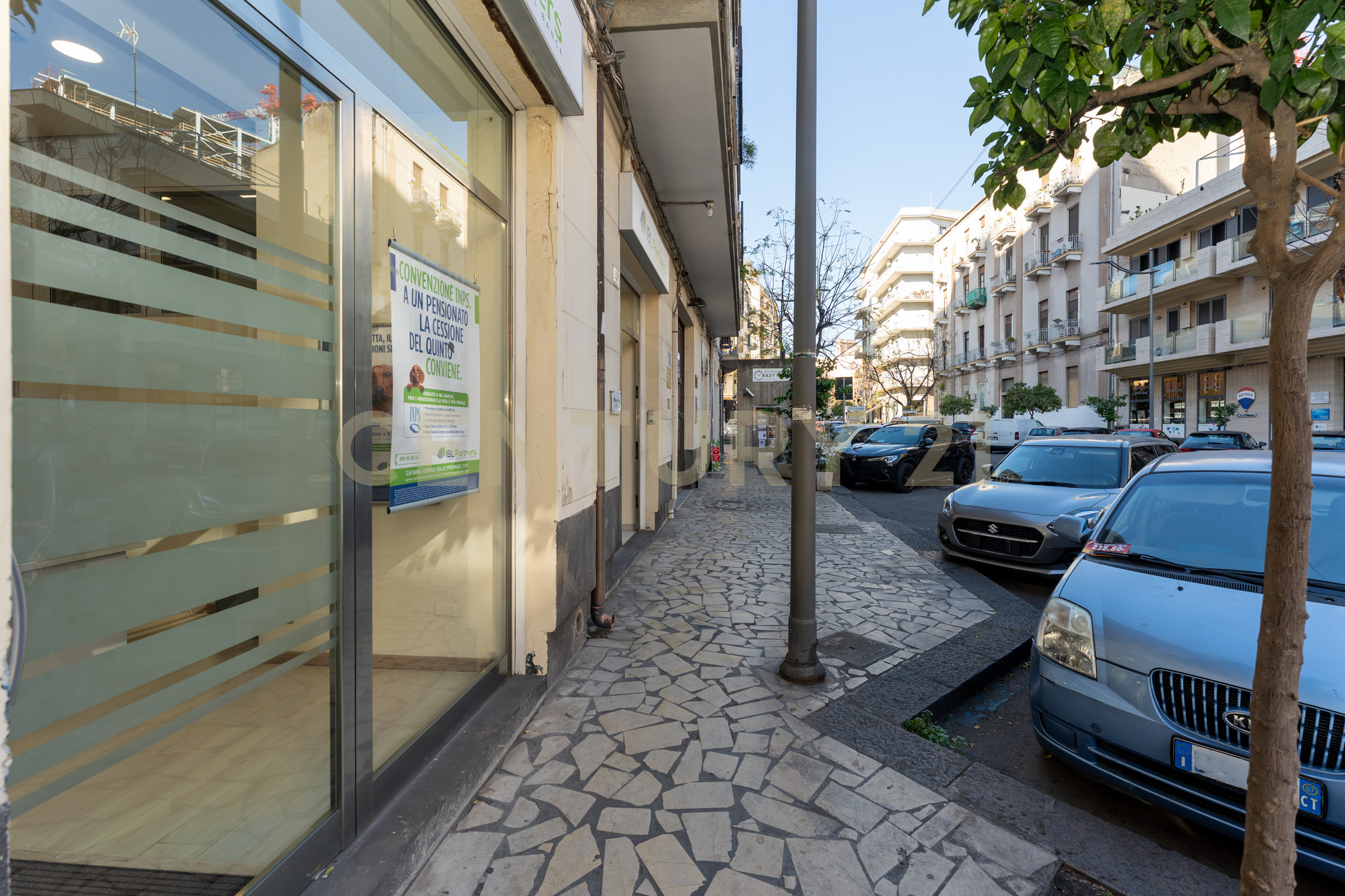 Locale commerciale ristrutturata in corso delle province 23, Catania