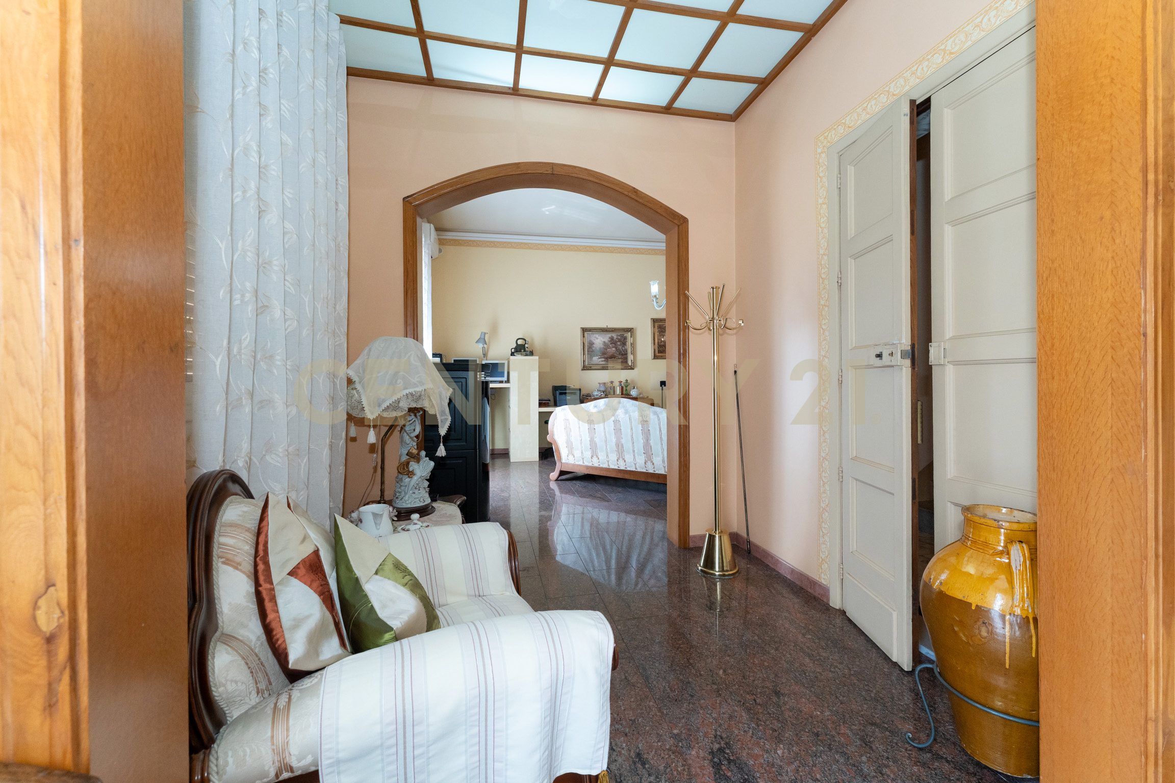 Appartamento con terrazzo in via fallica 107, Patern�