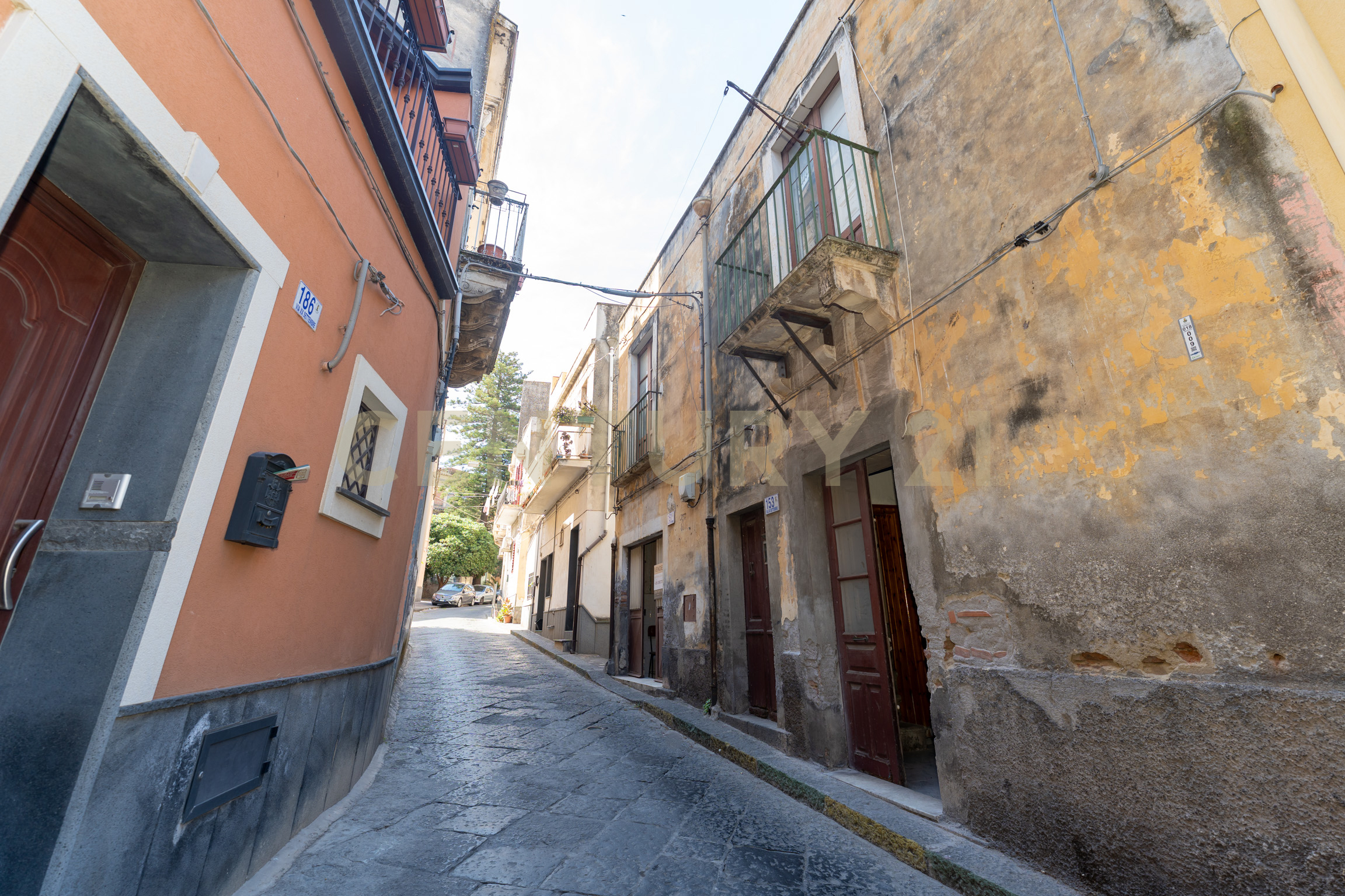 Casa indipendente da ristrutturare in via xx settembre 153, Motta Sant'Anastasia