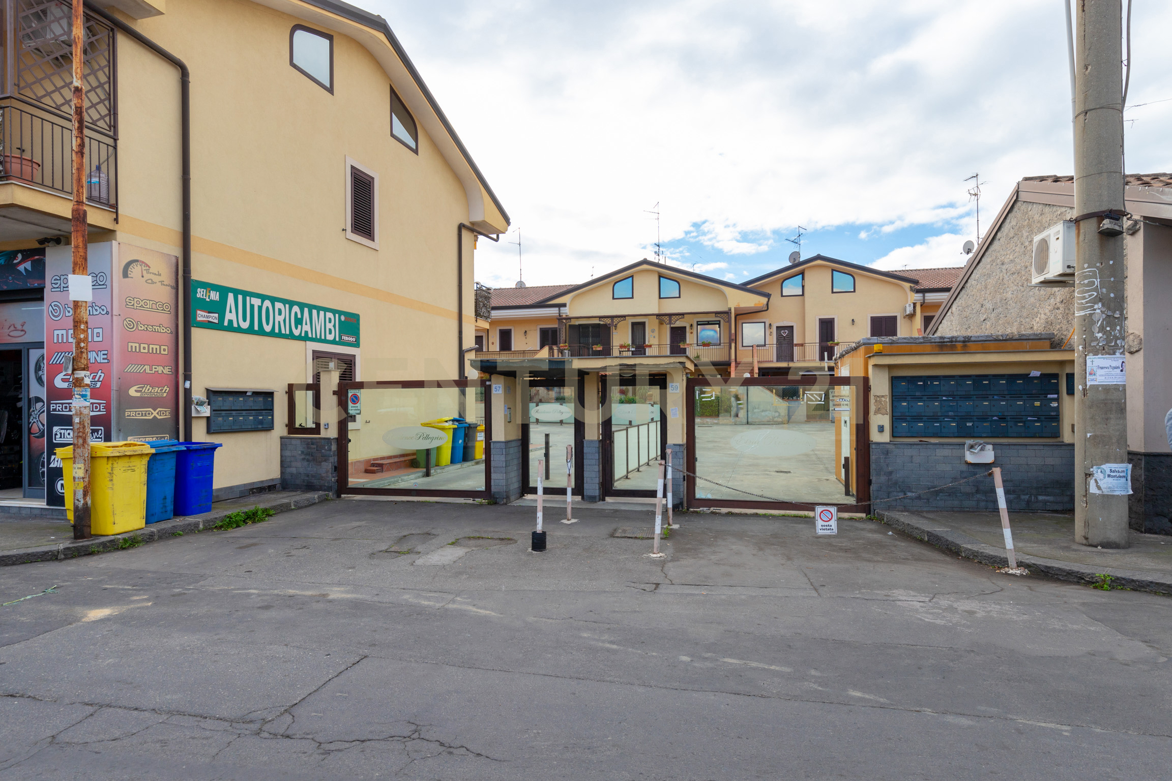 Villa con terrazzo in via emanuela setticarraro 59, Belpasso