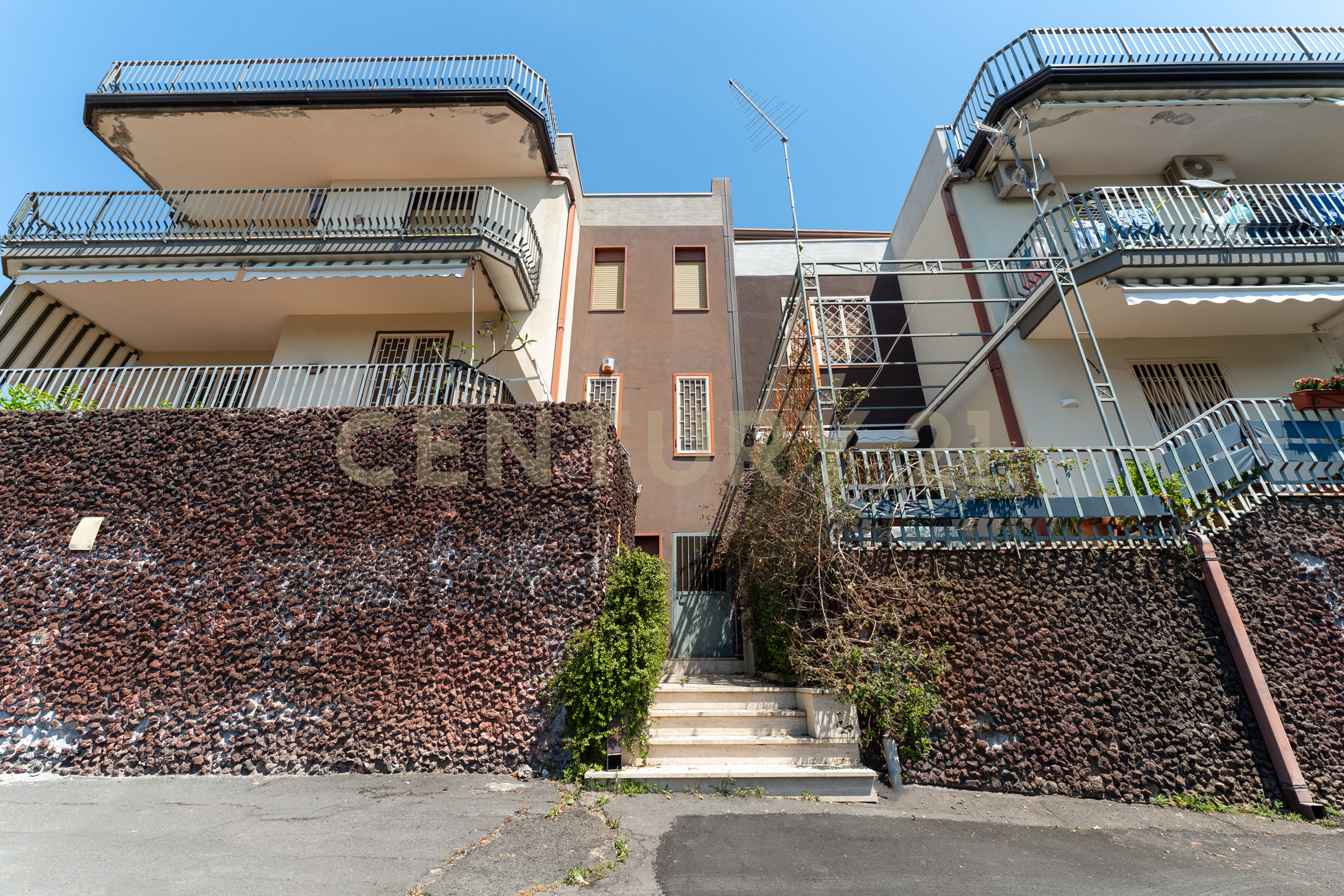 Bilocale vista mare in via g. m. frontini 49, Aci Castello