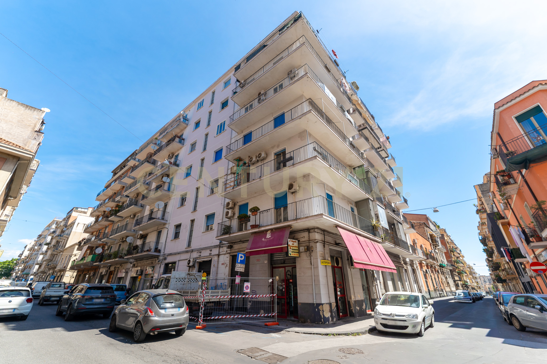 Quadrilocale vista mare in via vittorio emanuele orlando 130, Catania