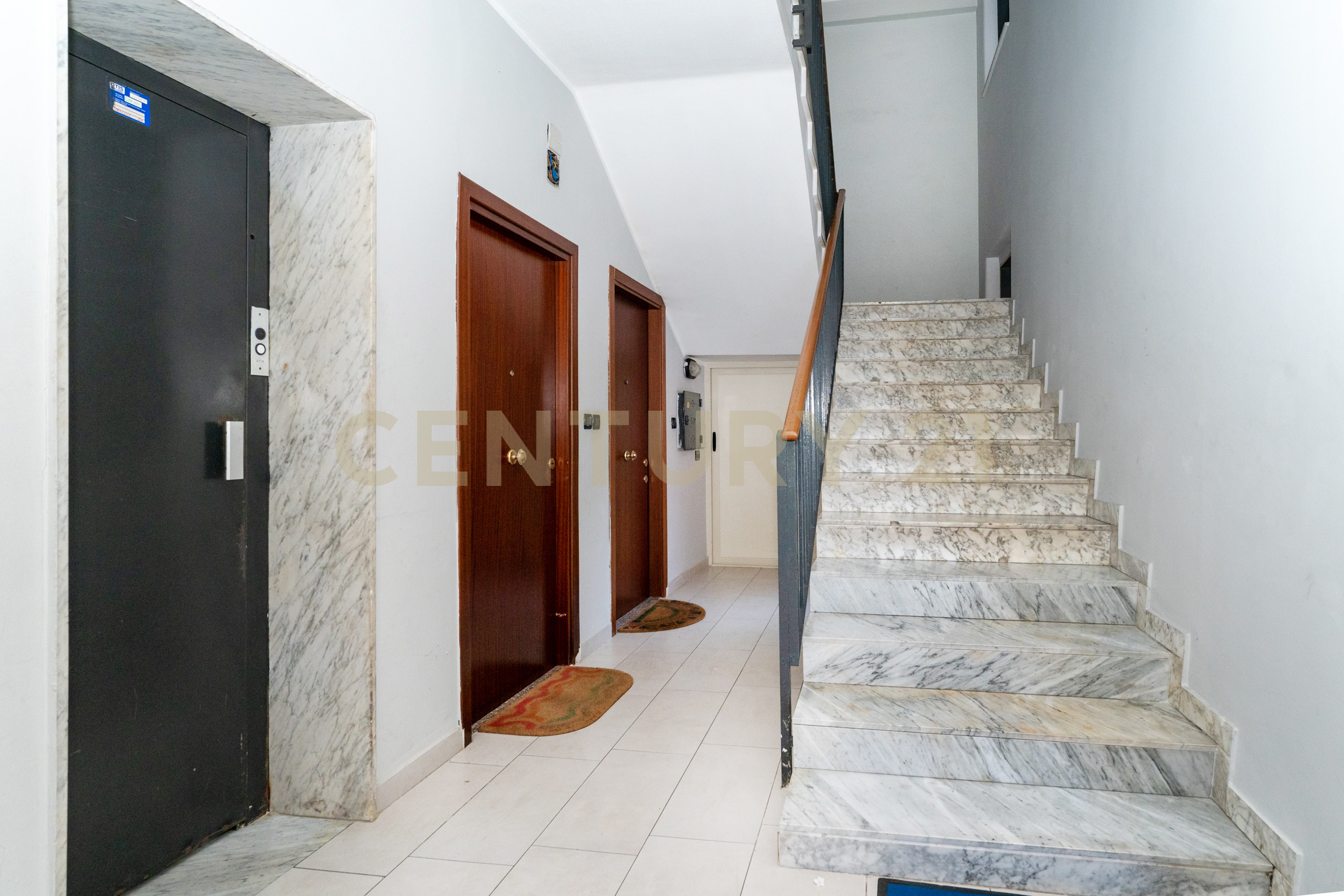 Appartamento ristrutturato in via carrubella 155, Gravina di Catania