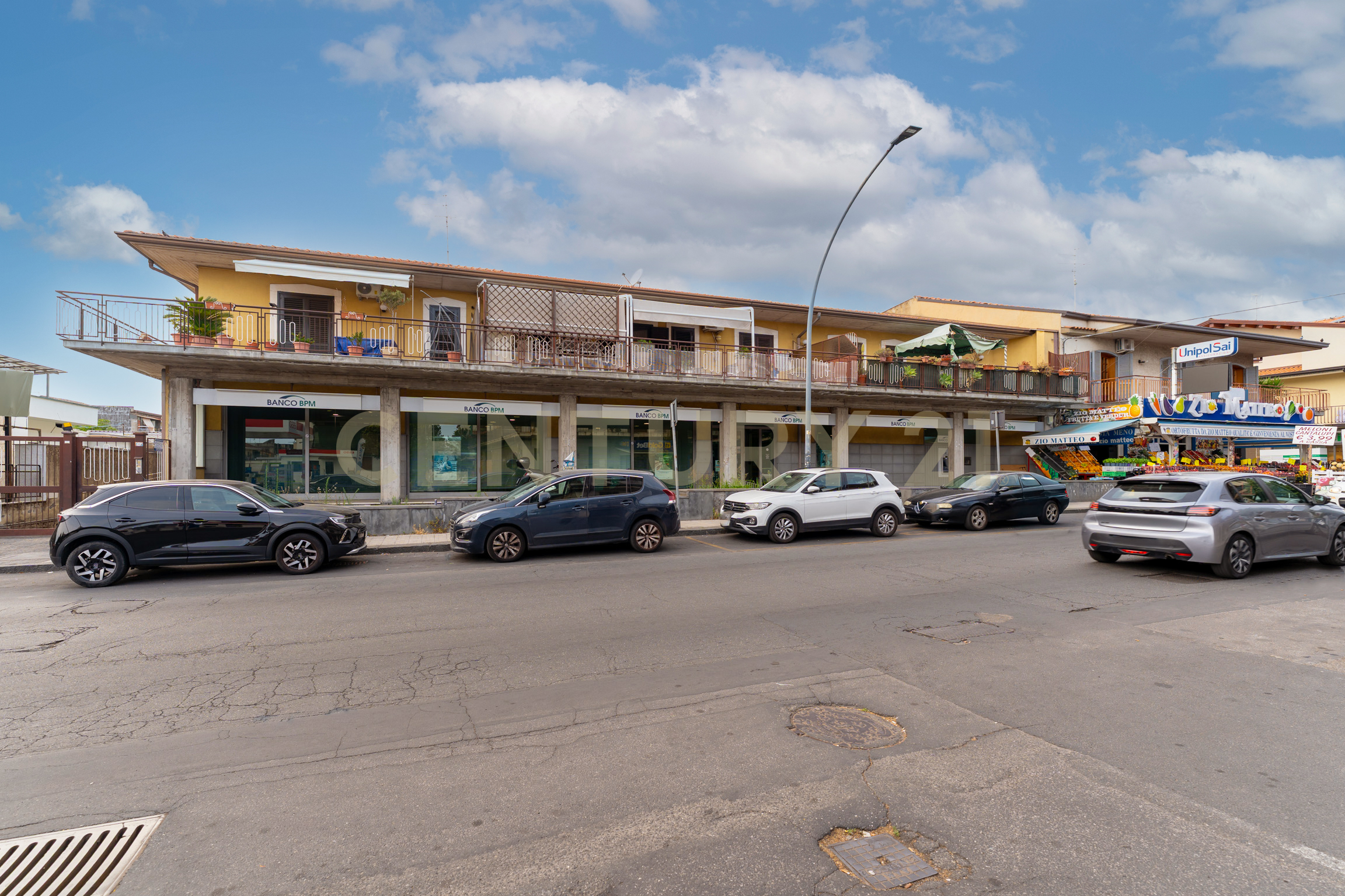 Trilocale con terrazzo in via della regione 105, San Giovanni la Punta