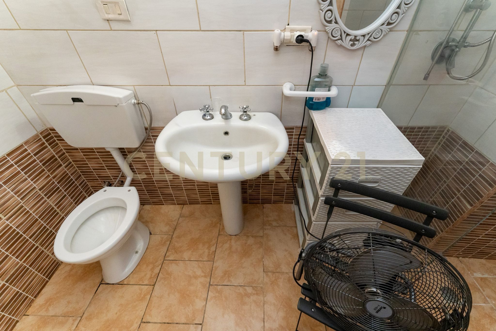 Bilocale ristrutturato in via delle finanze 41, Catania