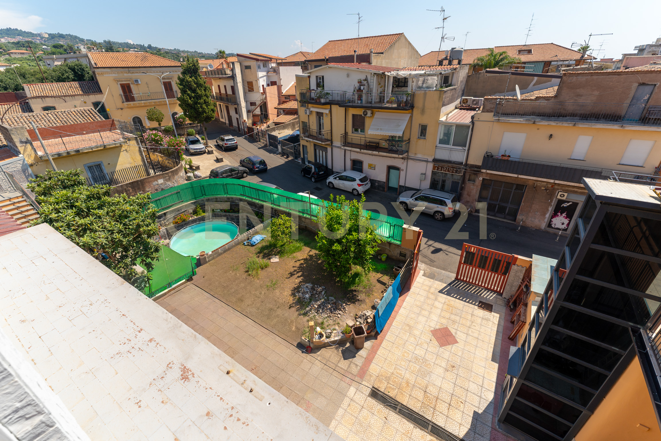 Villa con giardino in via firenze 66, Aci Castello