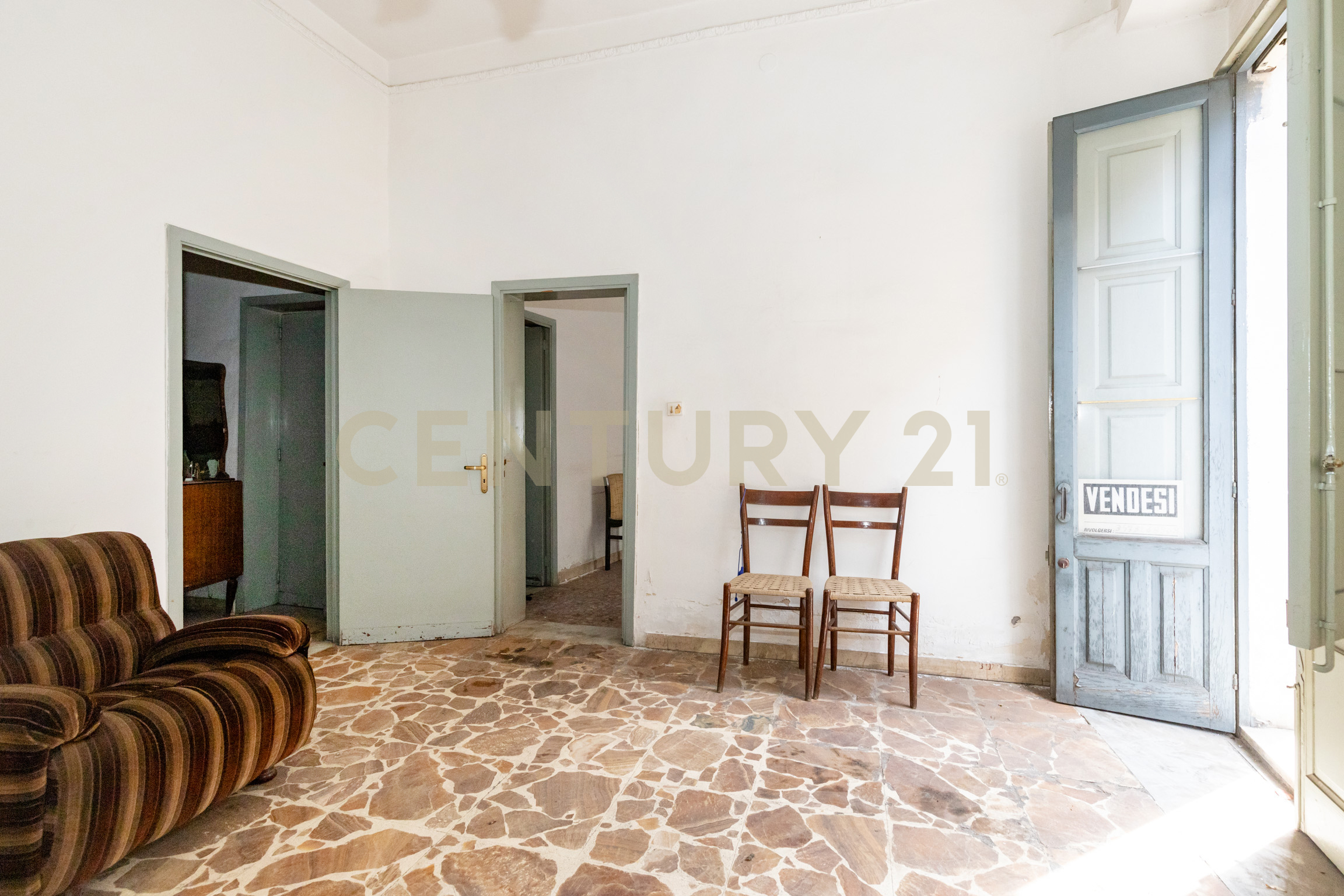 Appartamento da ristrutturare in via feltre 39, Patern�