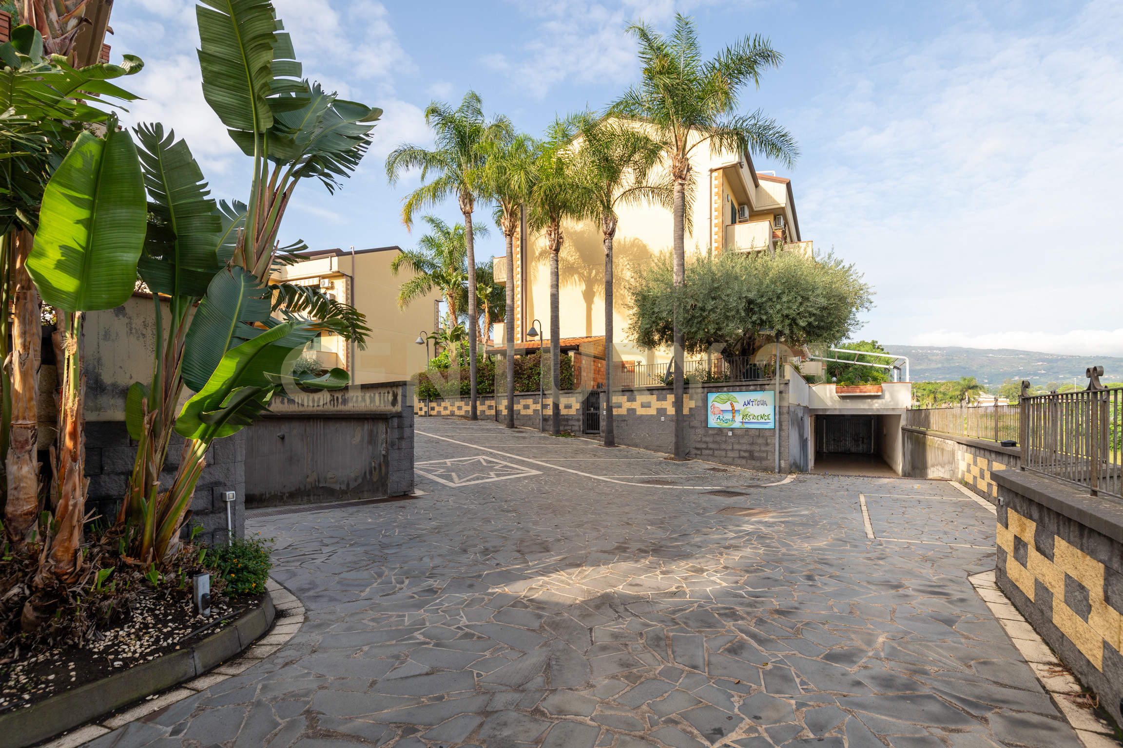 Mansarda con terrazzi in via spiaggia 39, Mascali