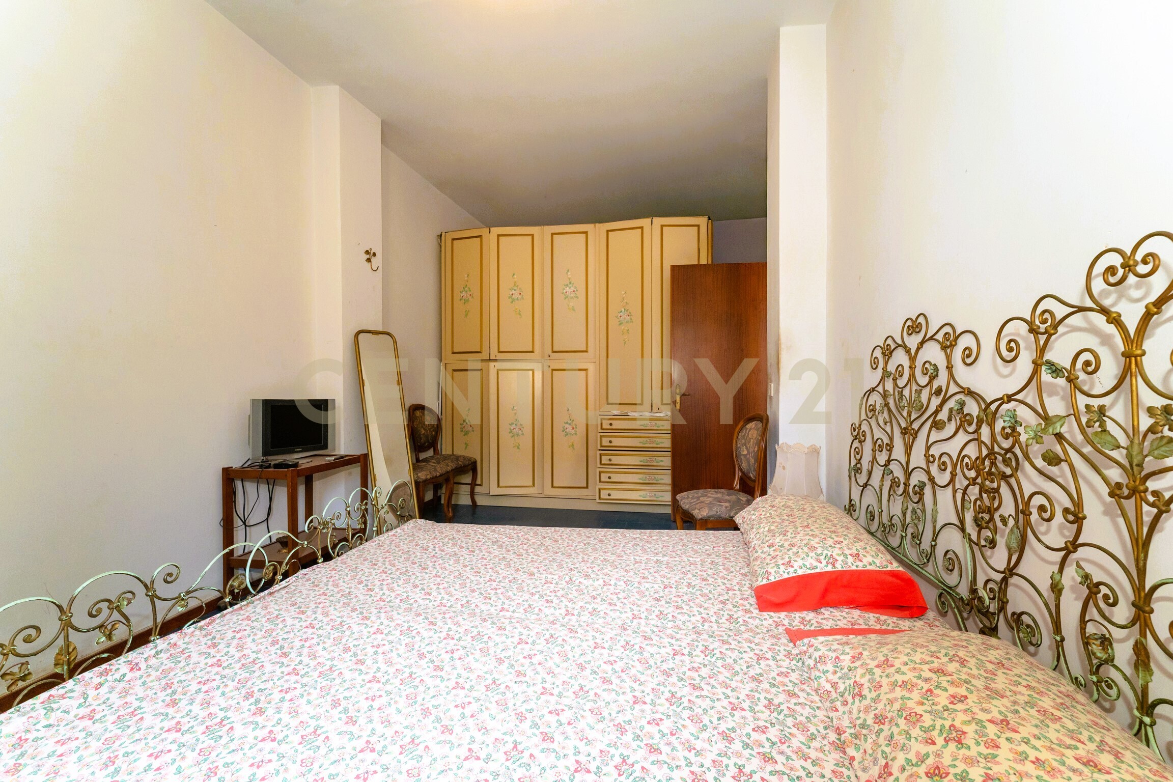 Bilocale con terrazzo in via porticato 2, Giardini-Naxos