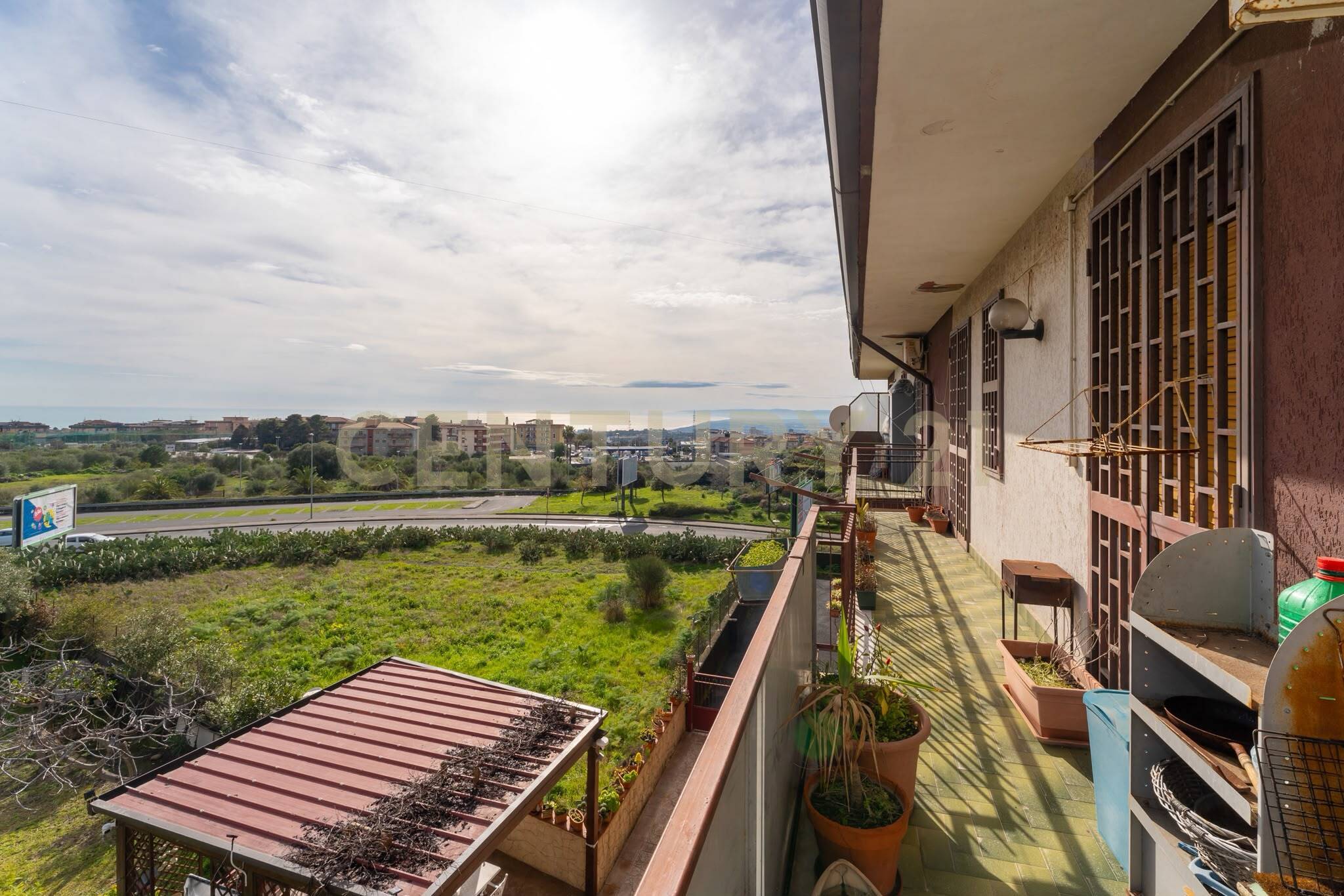 Appartamento con terrazzo in via salvatore quasimodo 7, Gravina di Catania