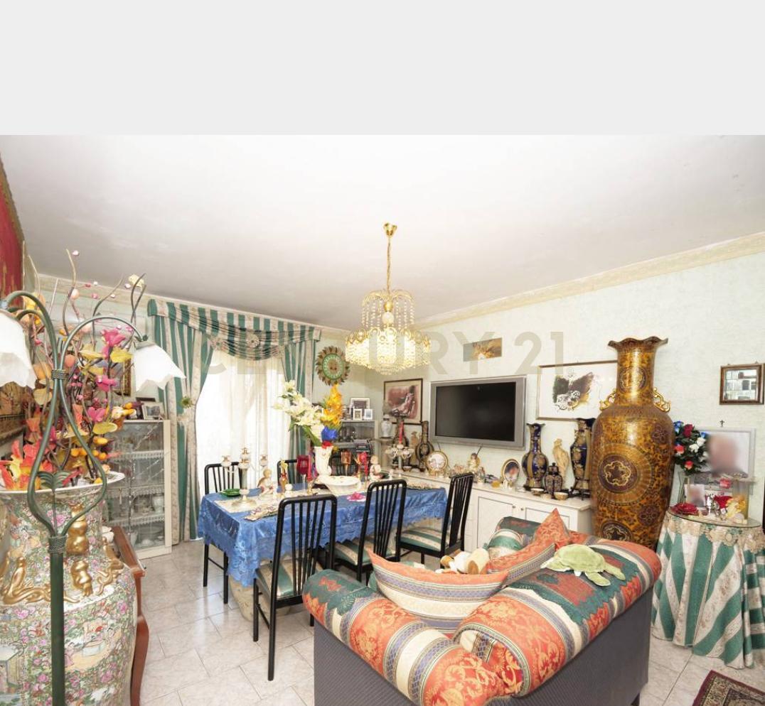 Appartamento con terrazzo in viale bummacaro 20, Catania