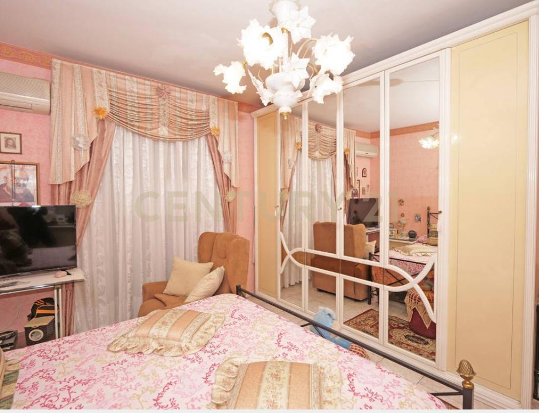 Appartamento con terrazzo in viale bummacaro 20, Catania