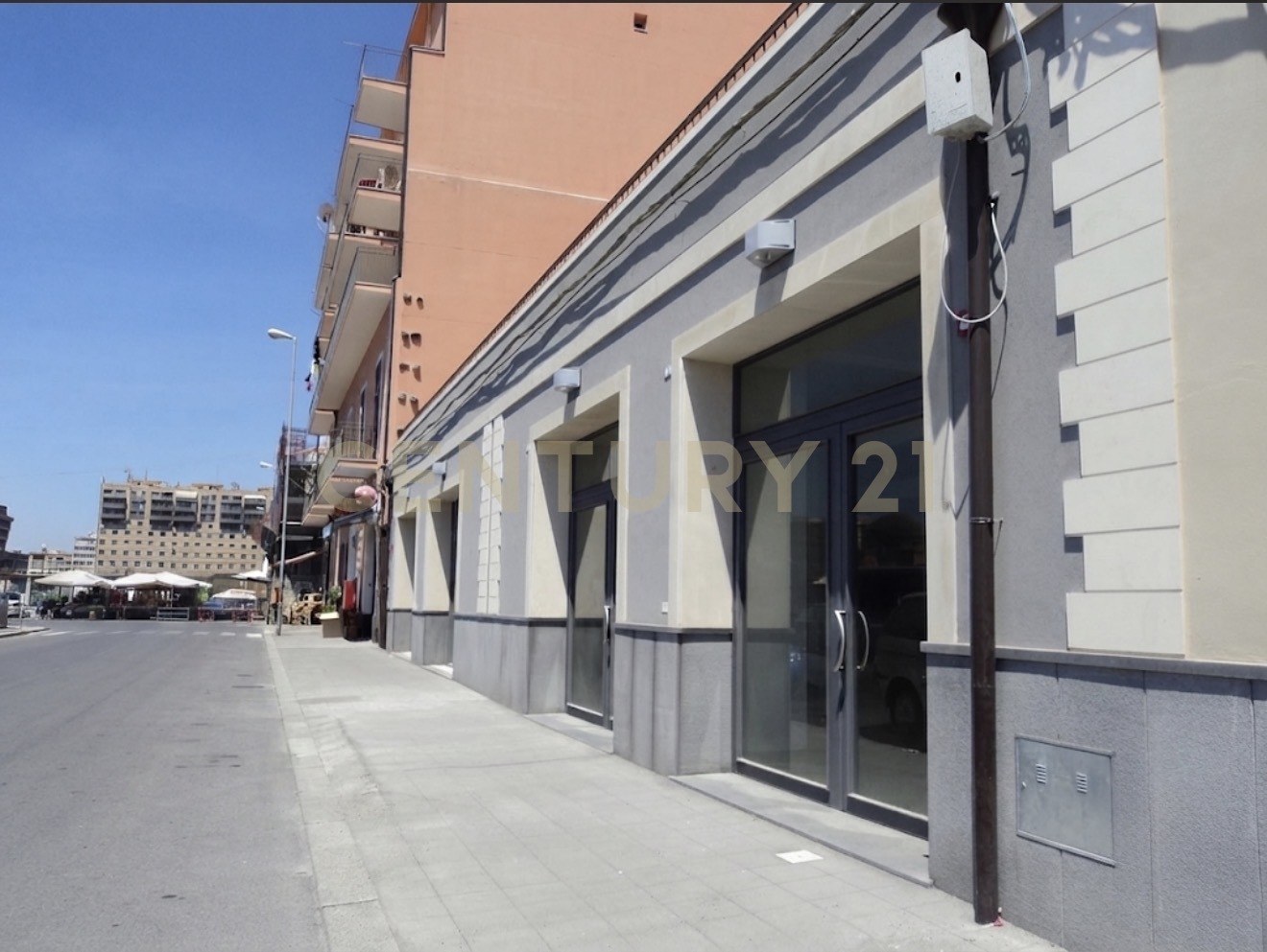 Locale commerciale nuova in via archimede 149, Catania