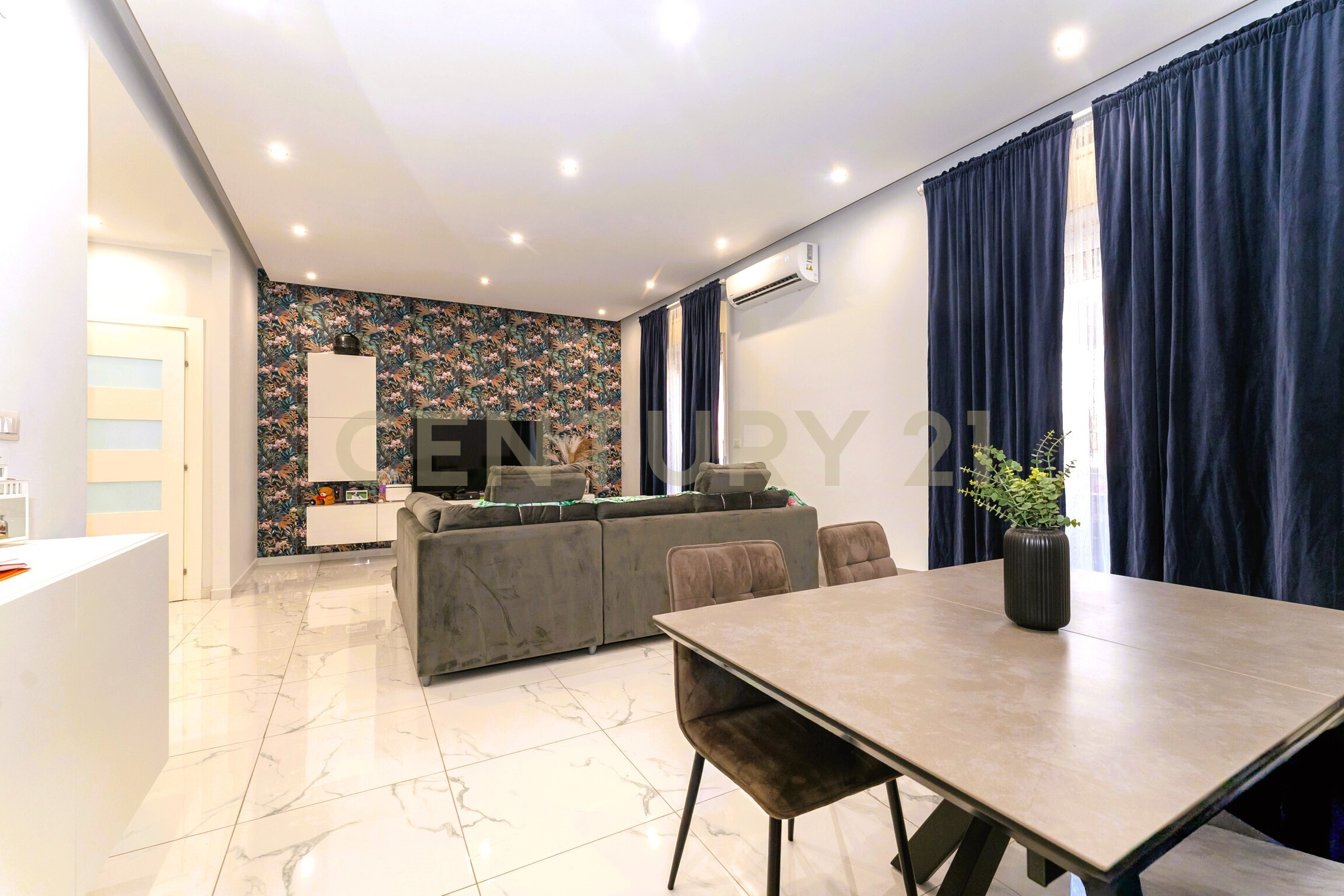 Trilocale in vendita in via alfredo rampi 24, Aci Catena