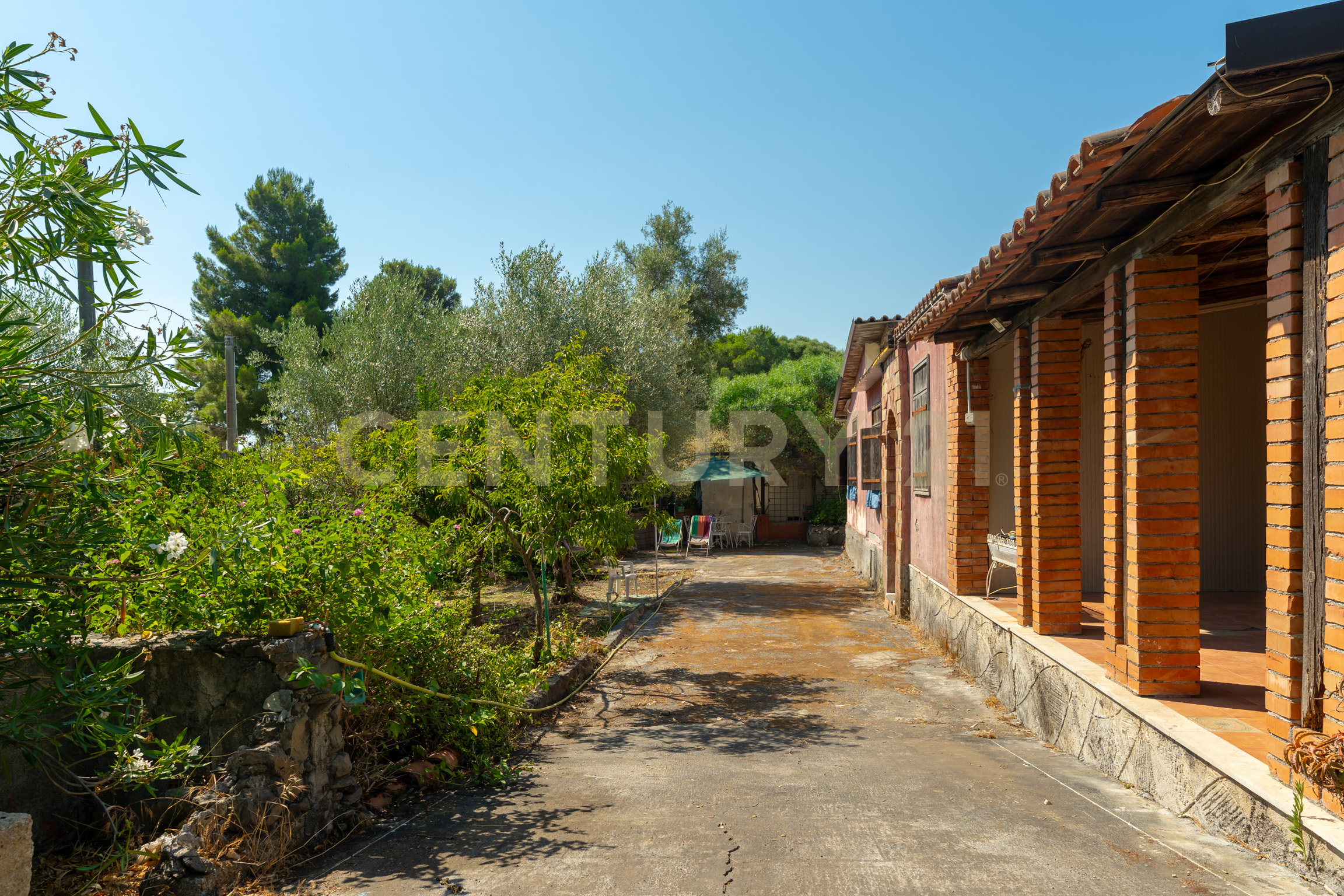 Casa indipendente con giardino in contrada castelluccio, Augusta