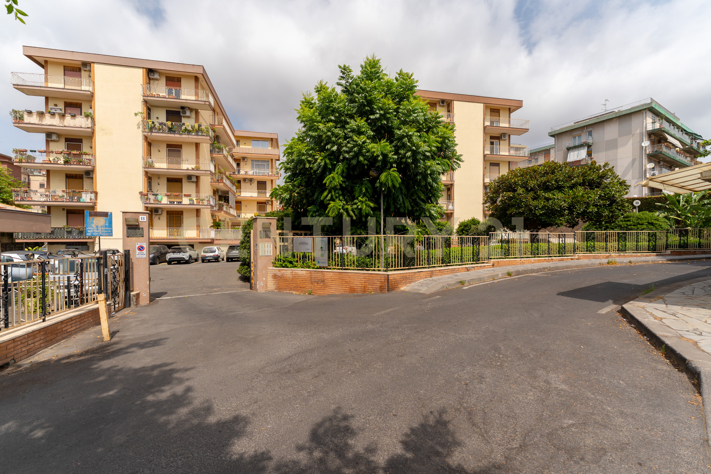 Trilocale con giardino in via nizzeti 66, Tremestieri Etneo