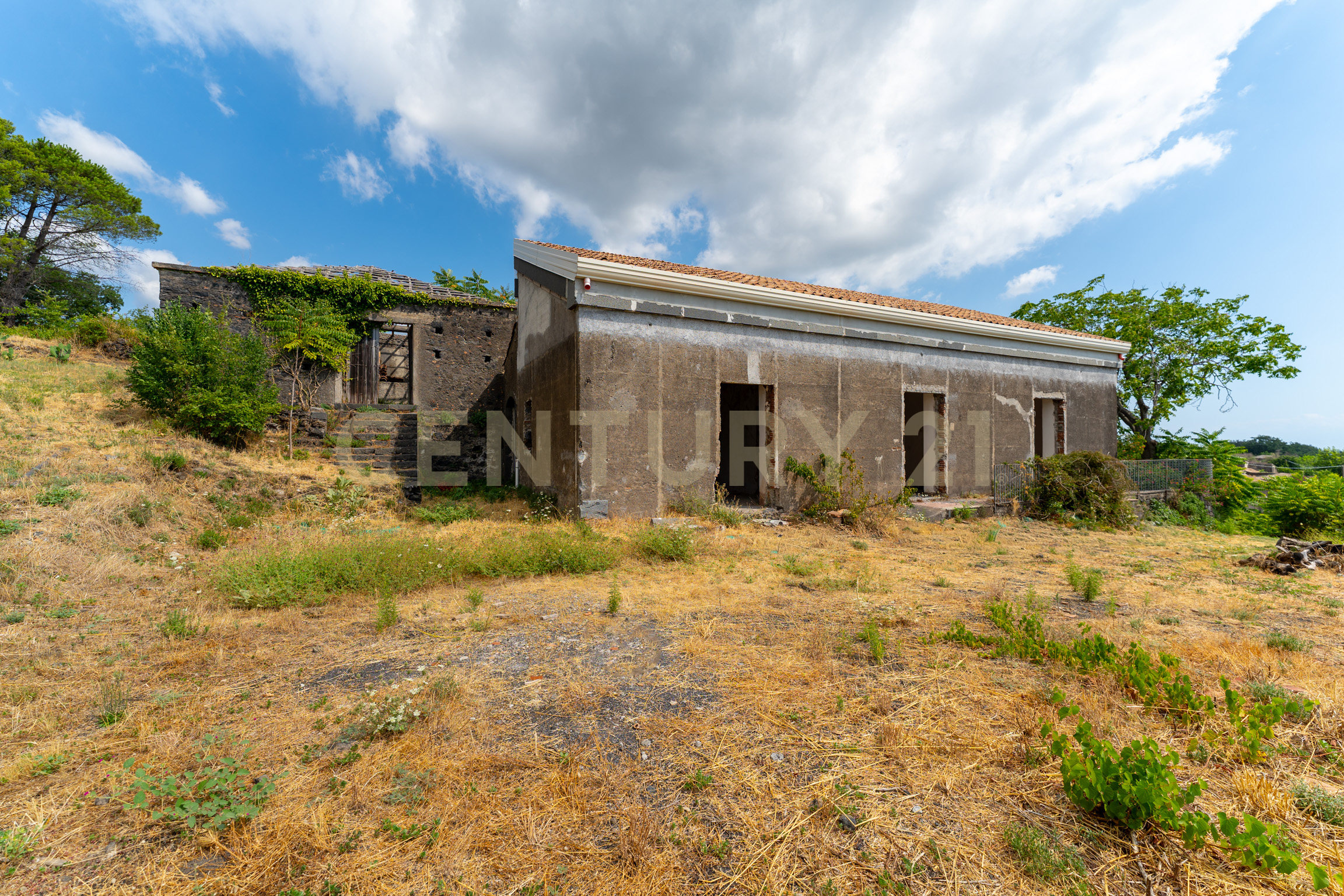 Villa con giardino in via grazia deledda 28, Santa Venerina