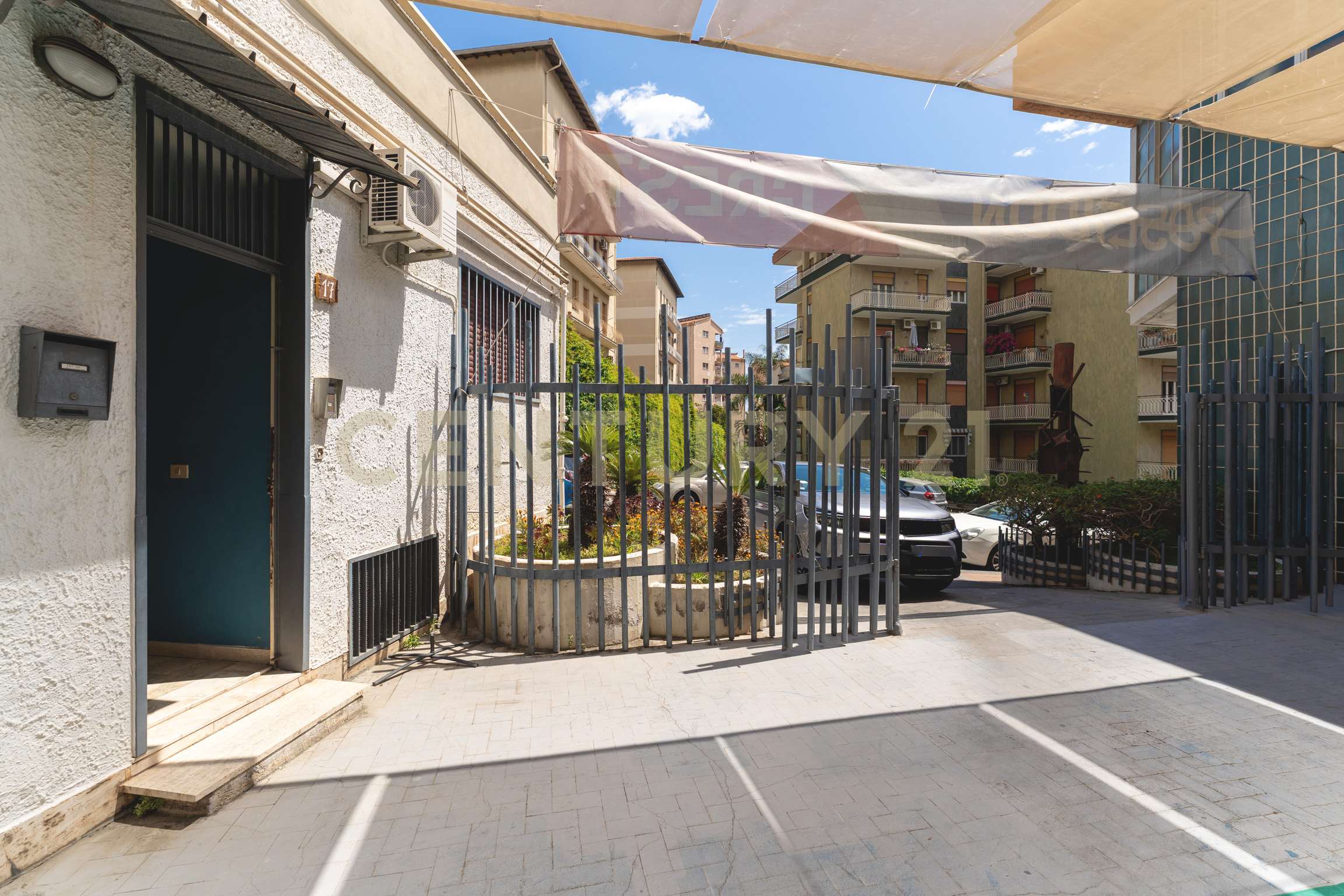 Ufficio in vendita in via grazia deledda 17, Catania