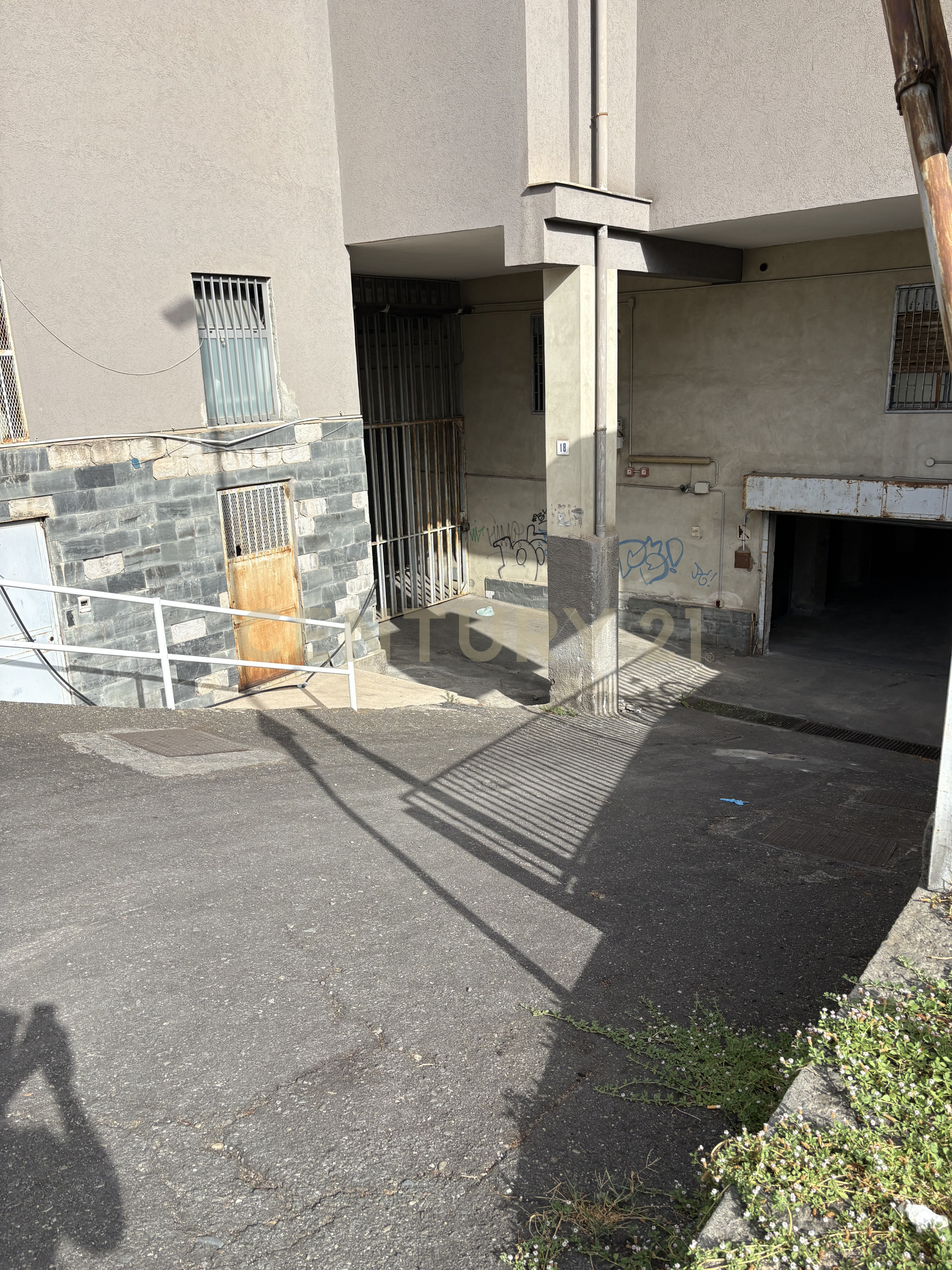 Box/Garage 24mq in vendita in via asti 18, Catania