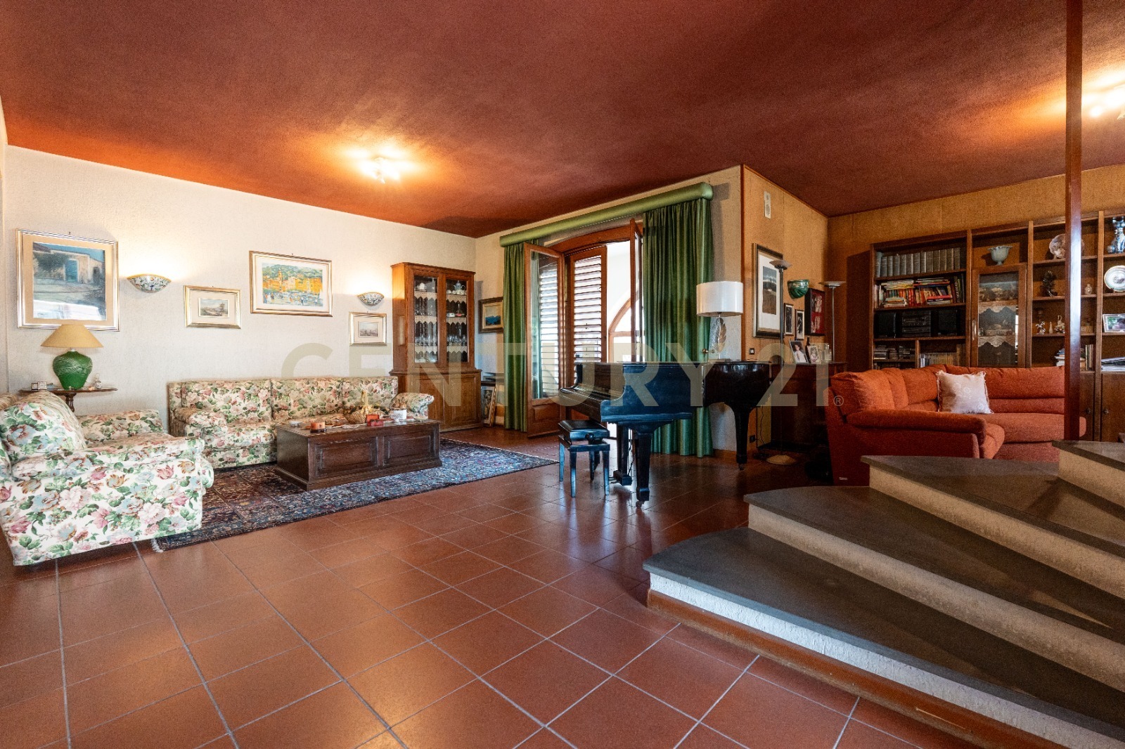 Villetta a schiera con giardino in via carrubella 8, Catania