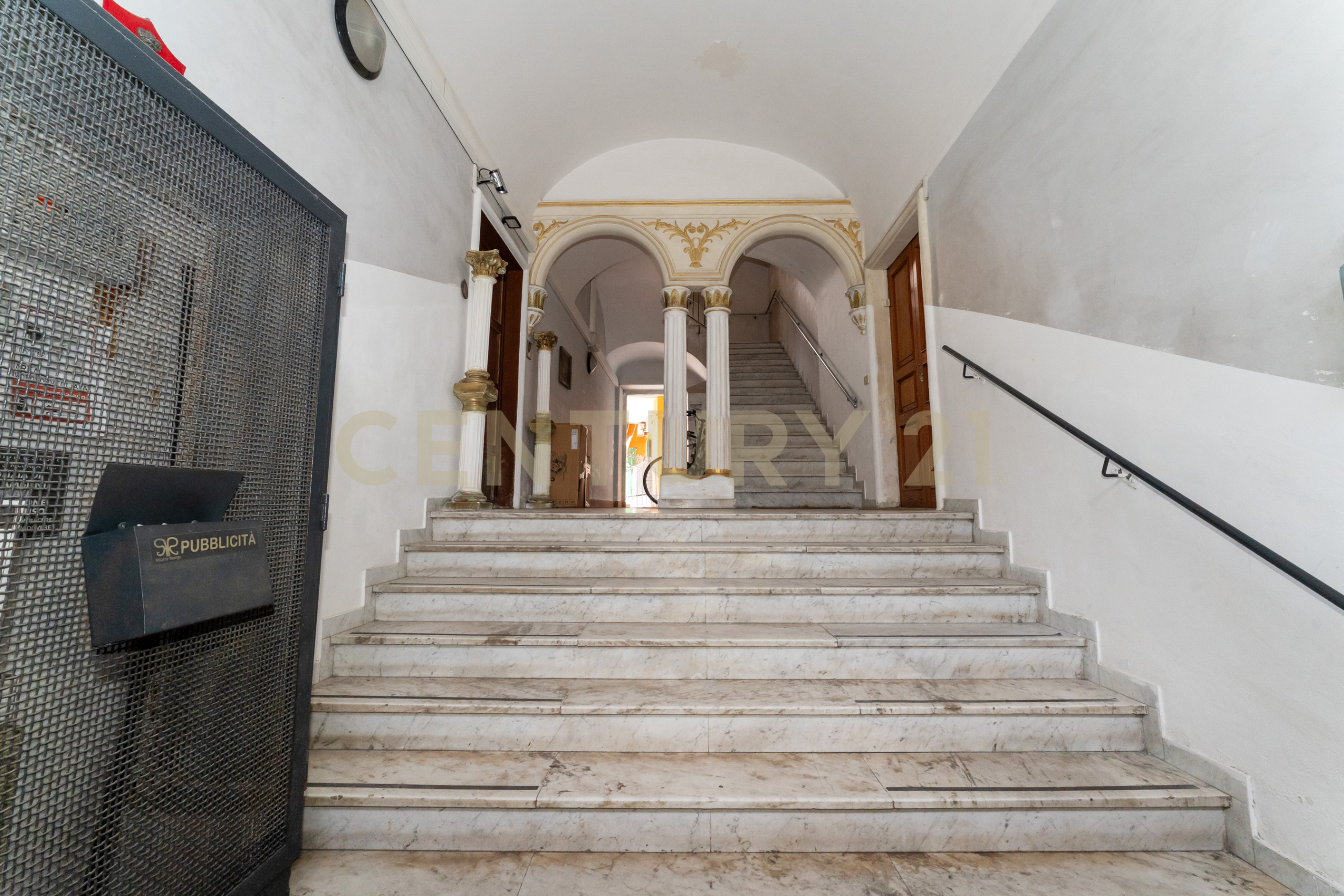 Bilocale ristrutturato in via serravalle 42, Catania