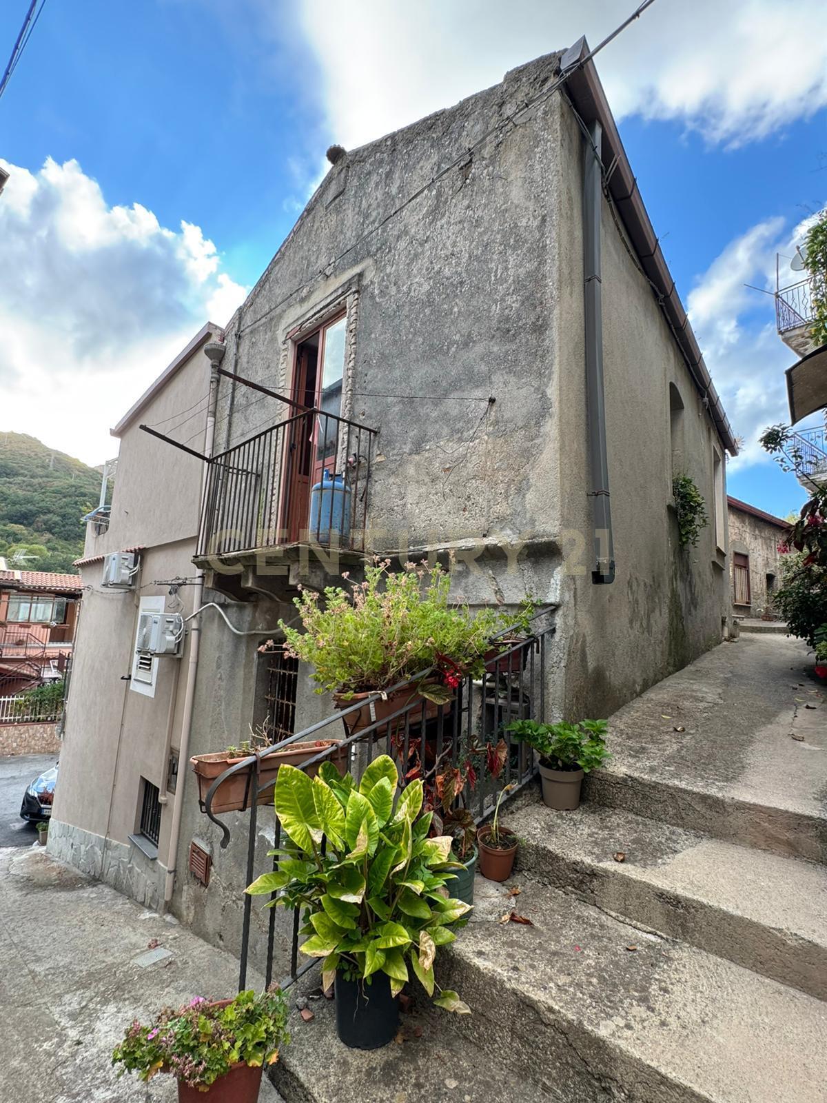 Casa indipendente in vendita in via san pietro 176, Saponara