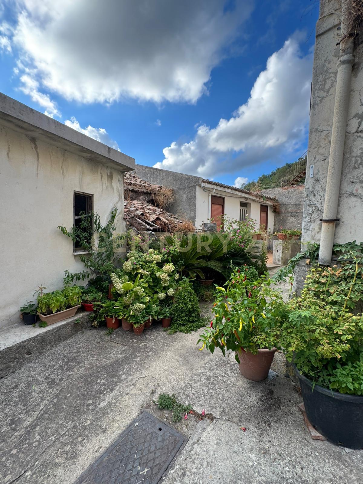 Casa indipendente in vendita in via san pietro 176, Saponara
