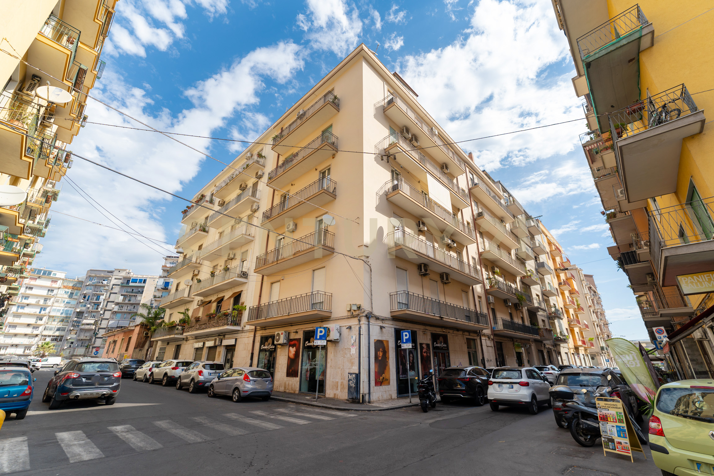 Box/Garage 54mq in vendita in via gorizia 67, Catania