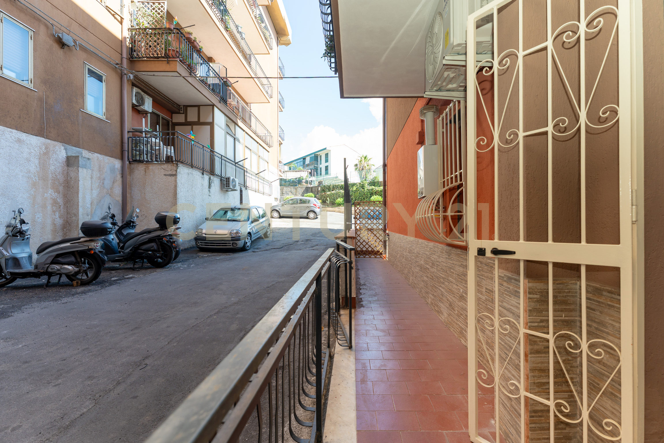Bilocale ristrutturato in via balatelle 18, San Giovanni la Punta