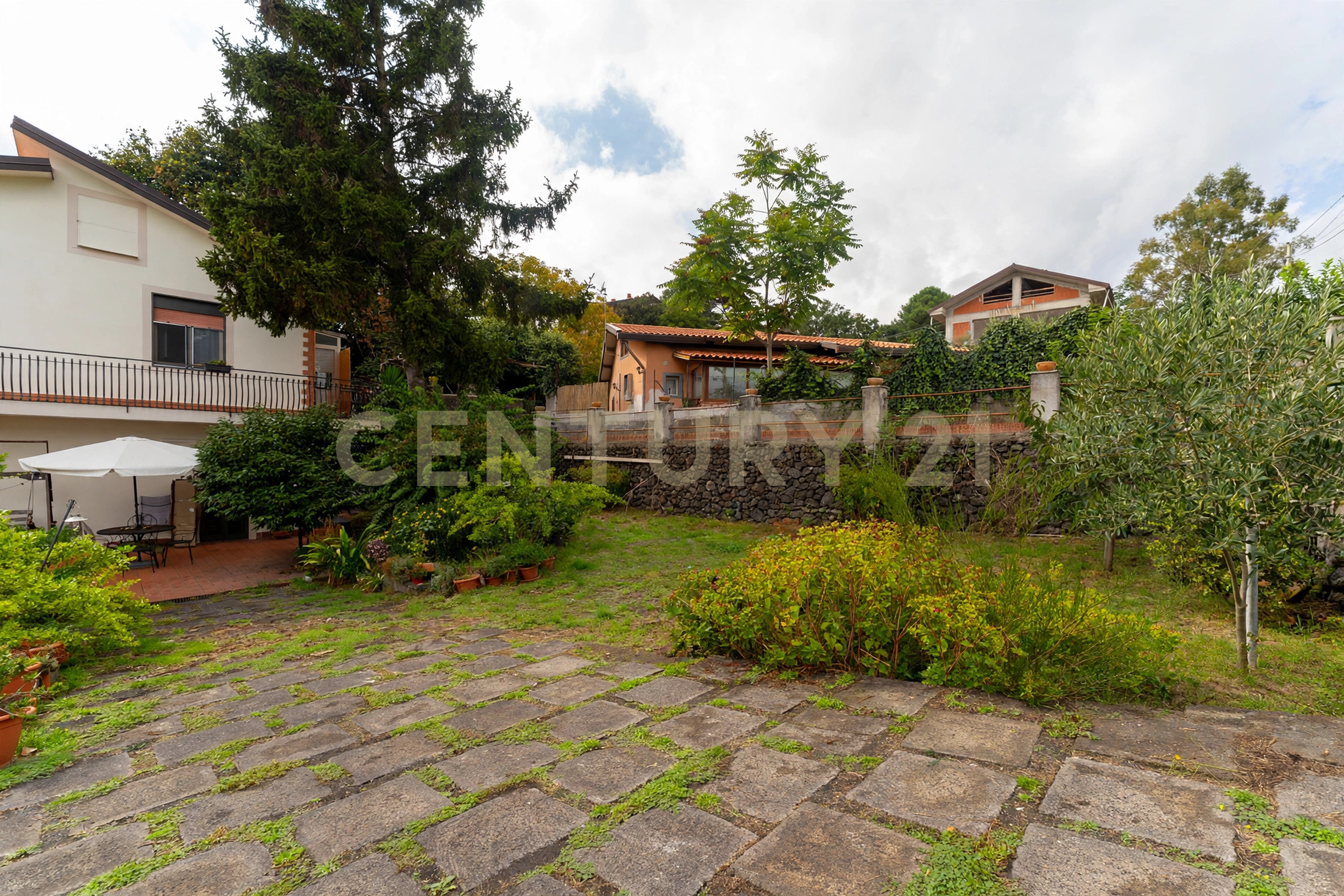 Villa con giardino a Nicolosi