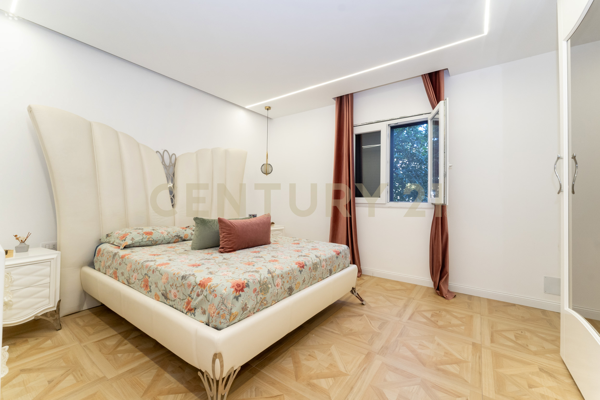 Trilocale con terrazzo in via sottotenente cantone 10, Mascalucia
