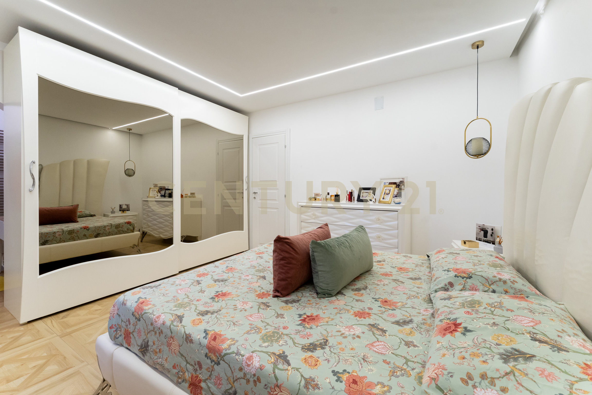 Trilocale con terrazzo in via sottotenente cantone 10, Mascalucia