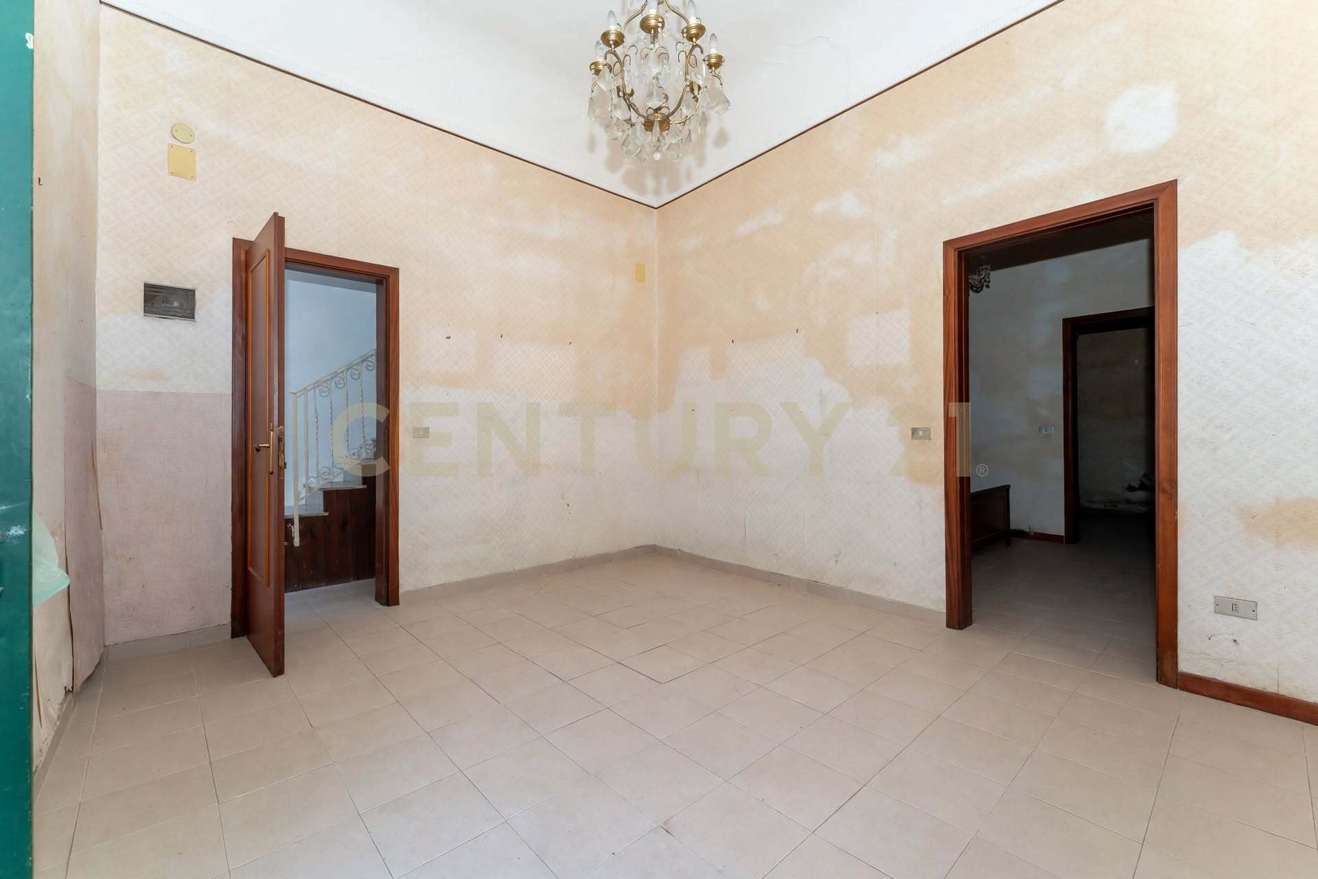 Casa indipendente con terrazzo in via muscara 13, Aci Castello