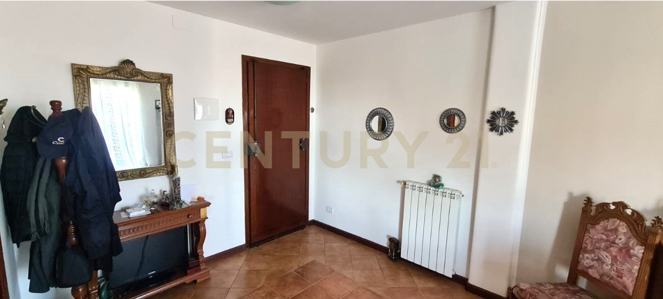 Quadrilocale da ristrutturare in via siena 2, Mascalucia