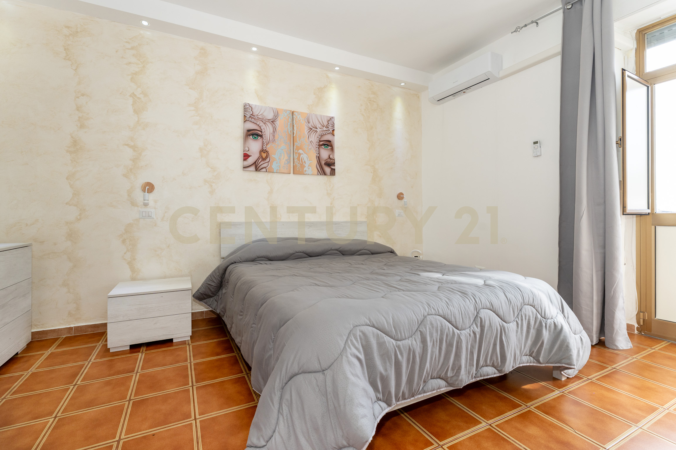 Bilocale ristrutturato in via stella polare 9, Catania