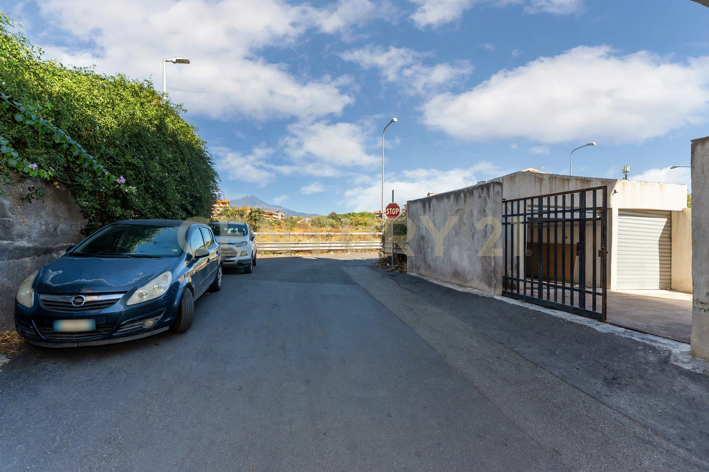Posto auto coperto in vendita in via luigi battaglia, Misterbianco